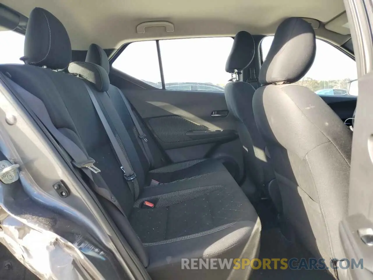 11 fotografías del automóvil dañado 3N1CP5CV9LL535206 NISSAN KICKS 2020