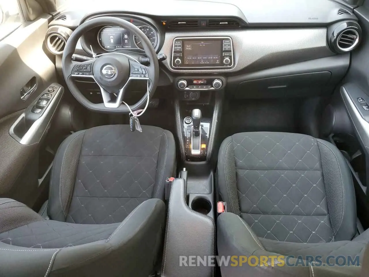 8 fotografías del automóvil dañado 3N1CP5CVXLL551494 NISSAN KICKS 2020