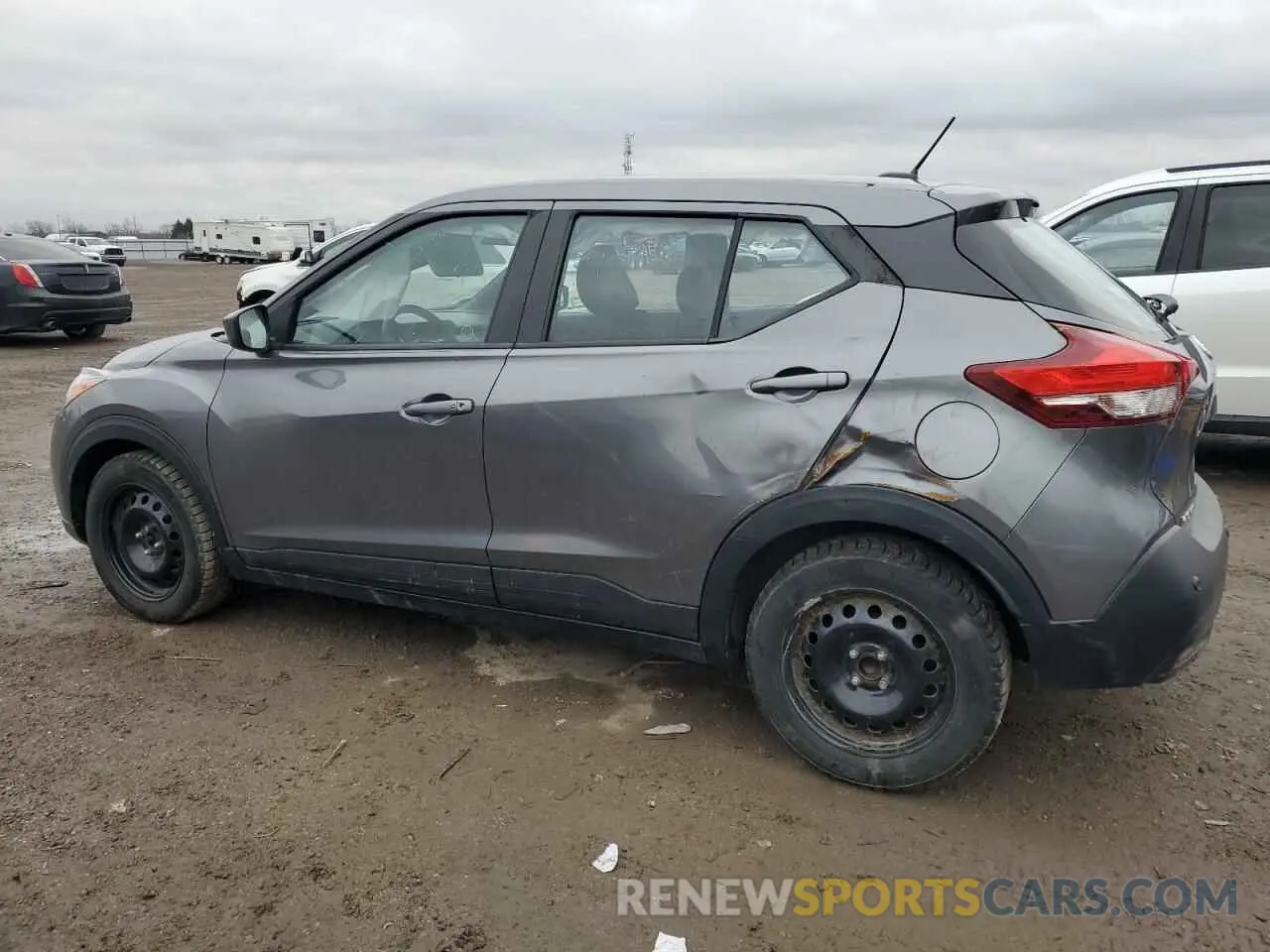 2 fotografías del automóvil dañado 3N1CP5CVXLL578310 NISSAN KICKS 2020