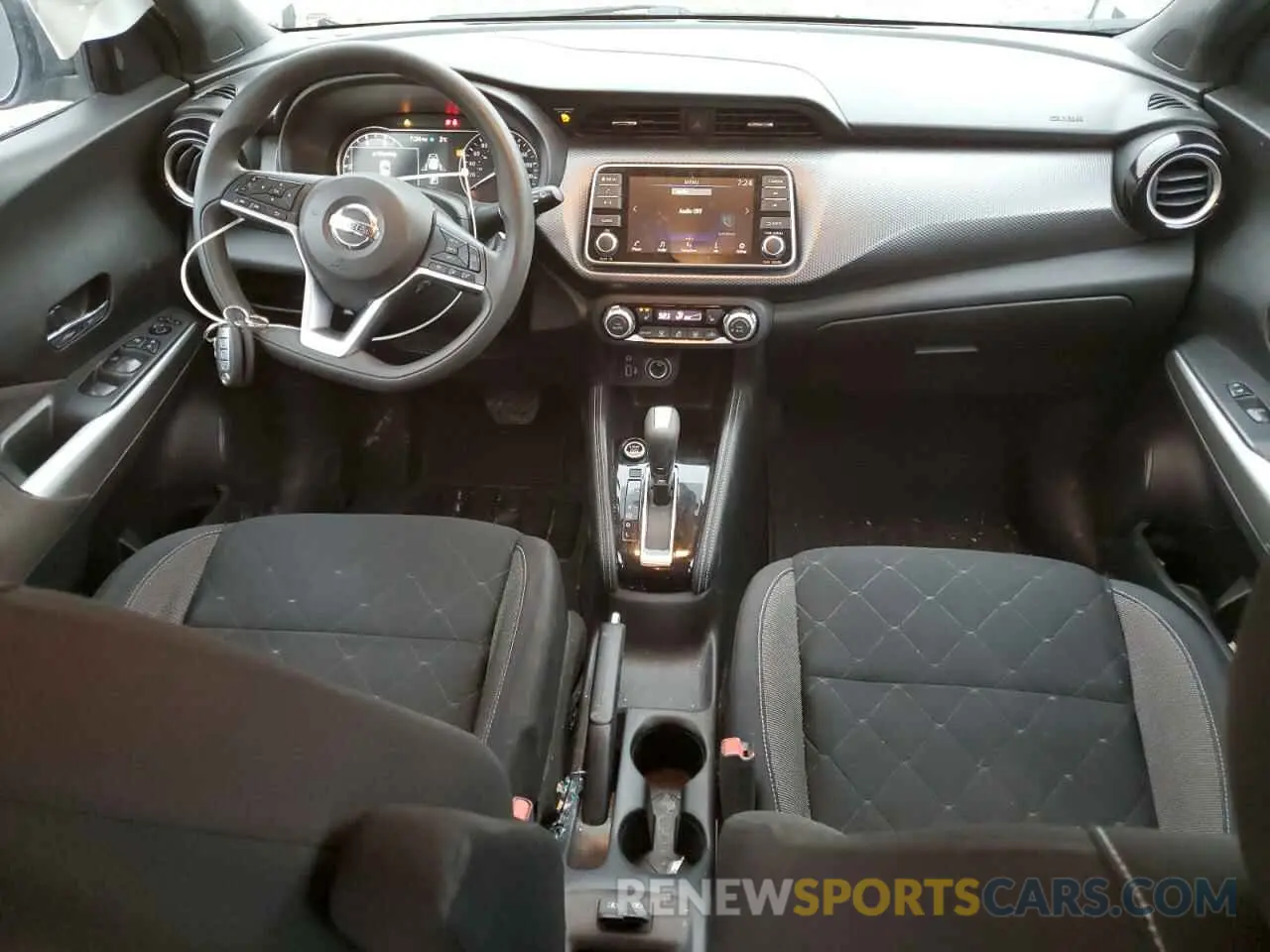 8 fotografías del automóvil dañado 3N1CP5CVXLL578310 NISSAN KICKS 2020