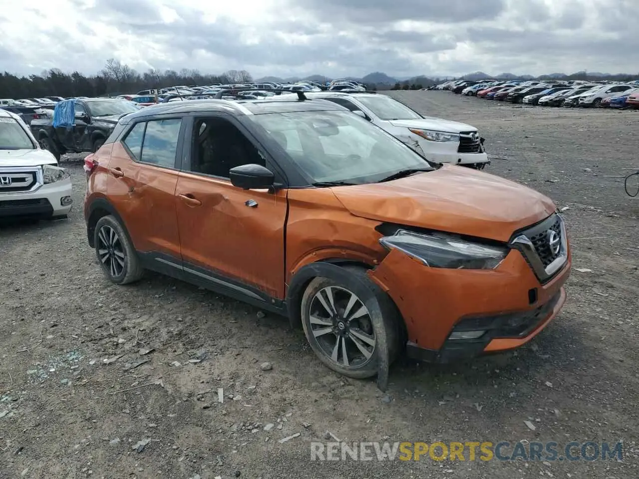 4 fotografías del automóvil dañado 3N1CP5DV0LL532497 NISSAN KICKS 2020