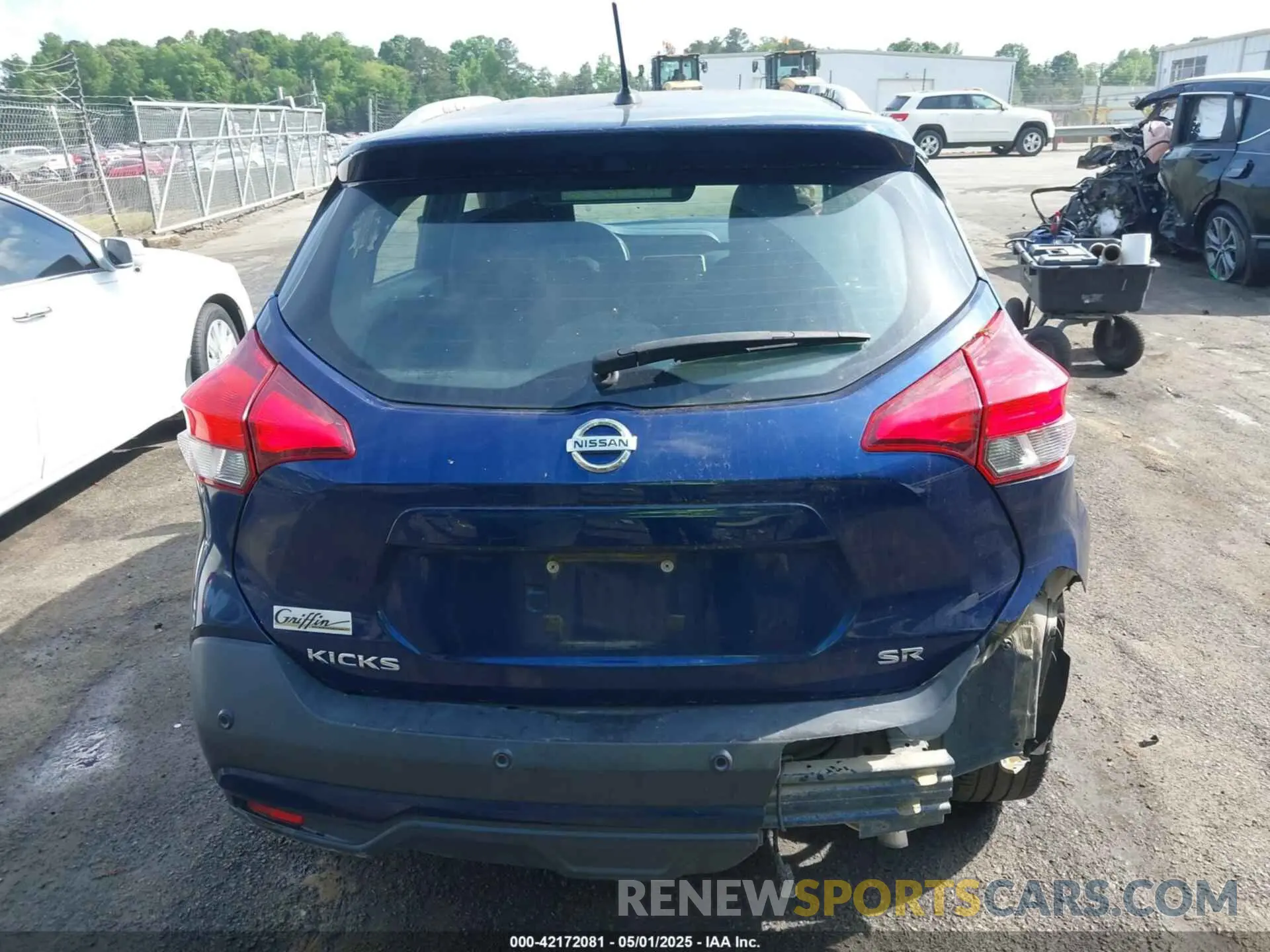 16 fotografías del automóvil dañado 3N1CP5DV1LL516745 NISSAN KICKS 2020