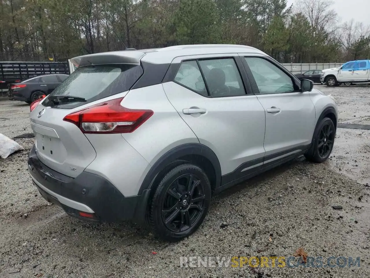 3 fotografías del automóvil dañado 3N1CP5DV1LL557943 NISSAN KICKS 2020