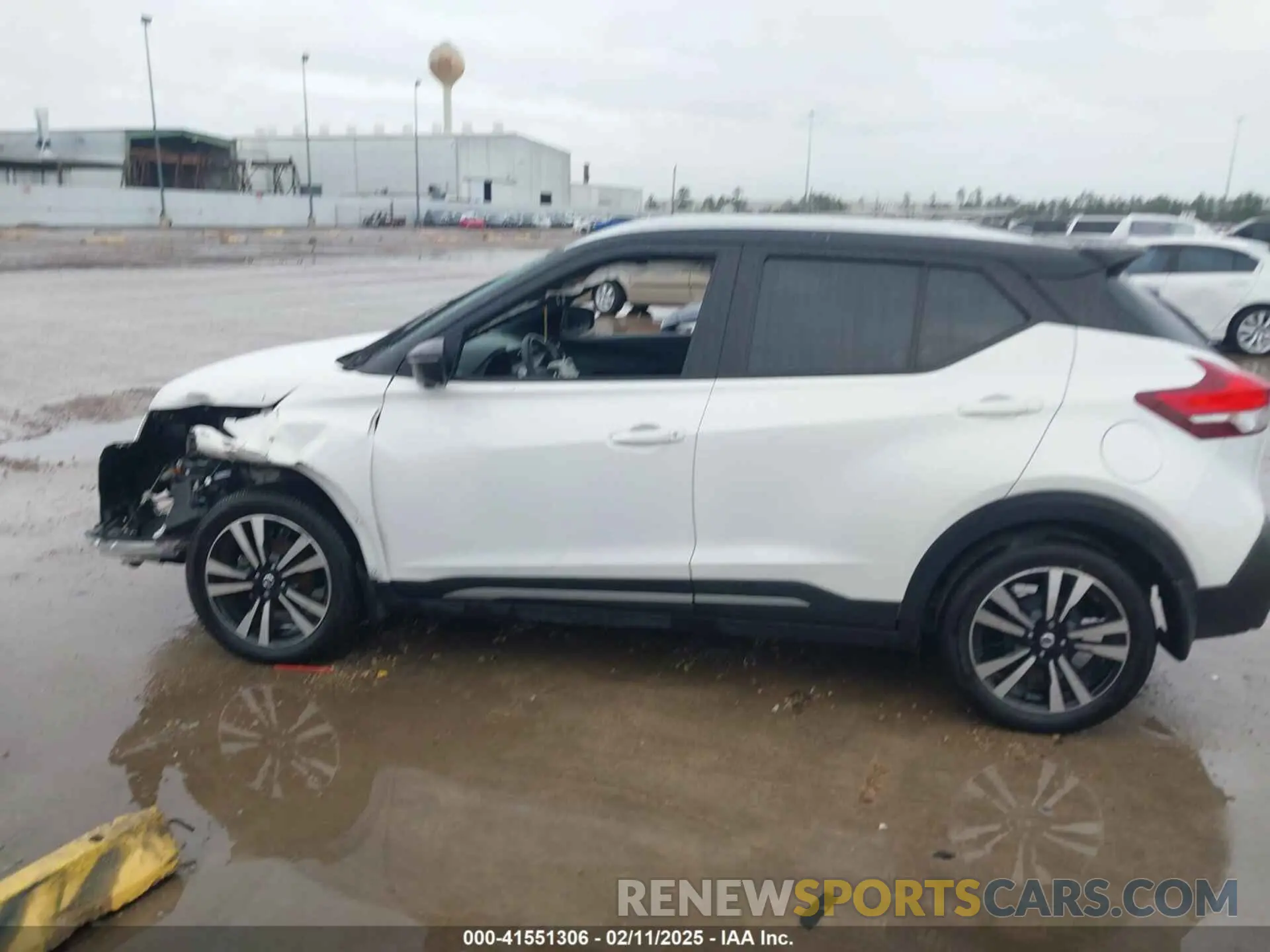 14 fotografías del automóvil dañado 3N1CP5DV2LL533845 NISSAN KICKS 2020