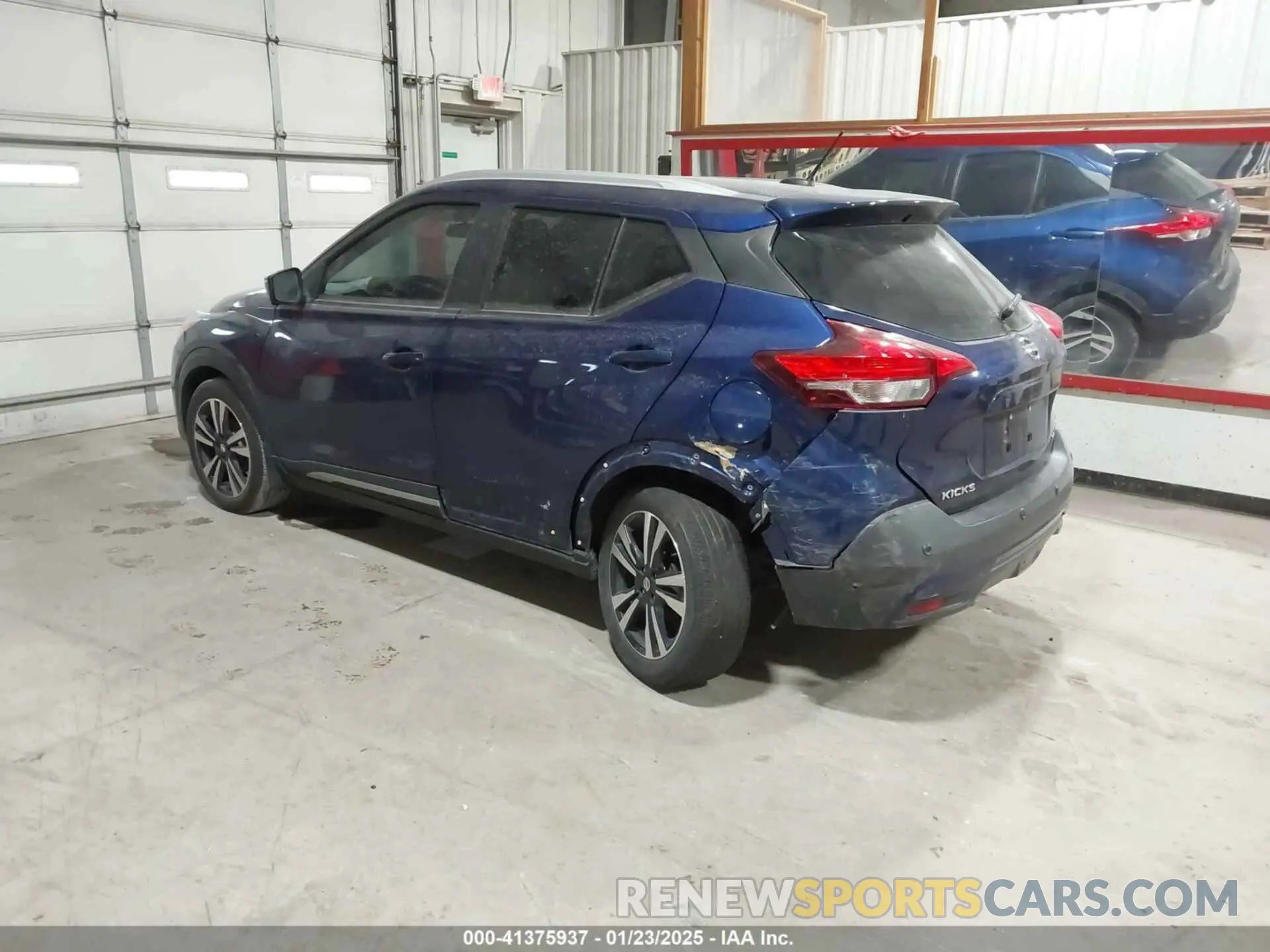 3 fotografías del automóvil dañado 3N1CP5DV2LL539600 NISSAN KICKS 2020
