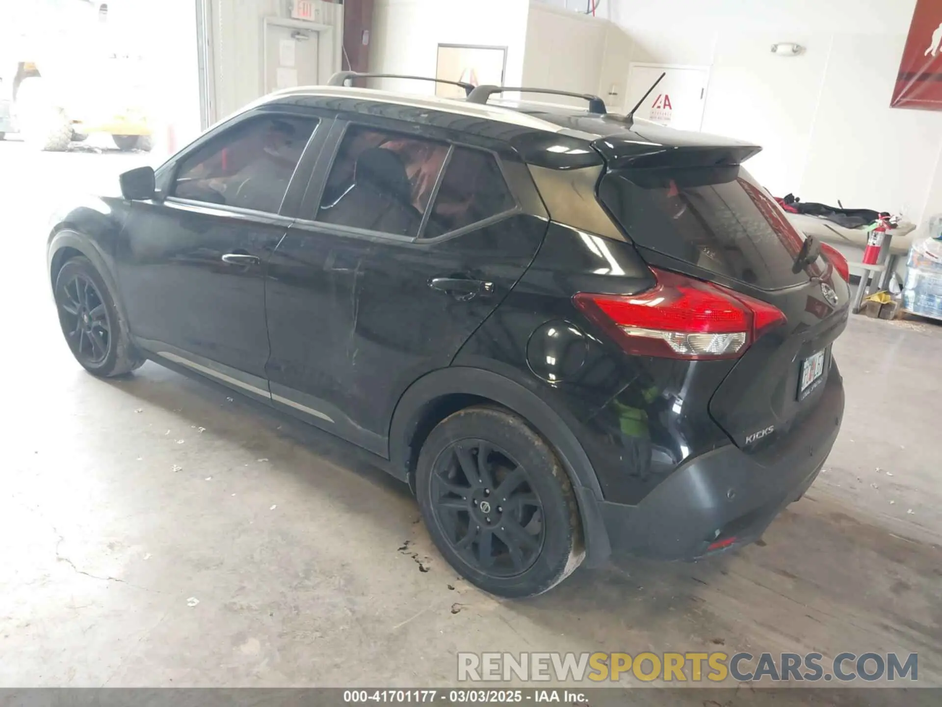3 fotografías del automóvil dañado 3N1CP5DV2LL569826 NISSAN KICKS 2020