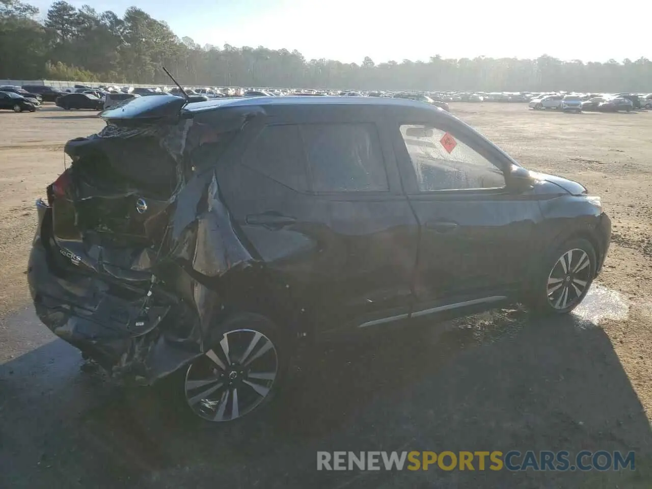 3 fotografías del automóvil dañado 3N1CP5DV3LL499611 NISSAN KICKS 2020