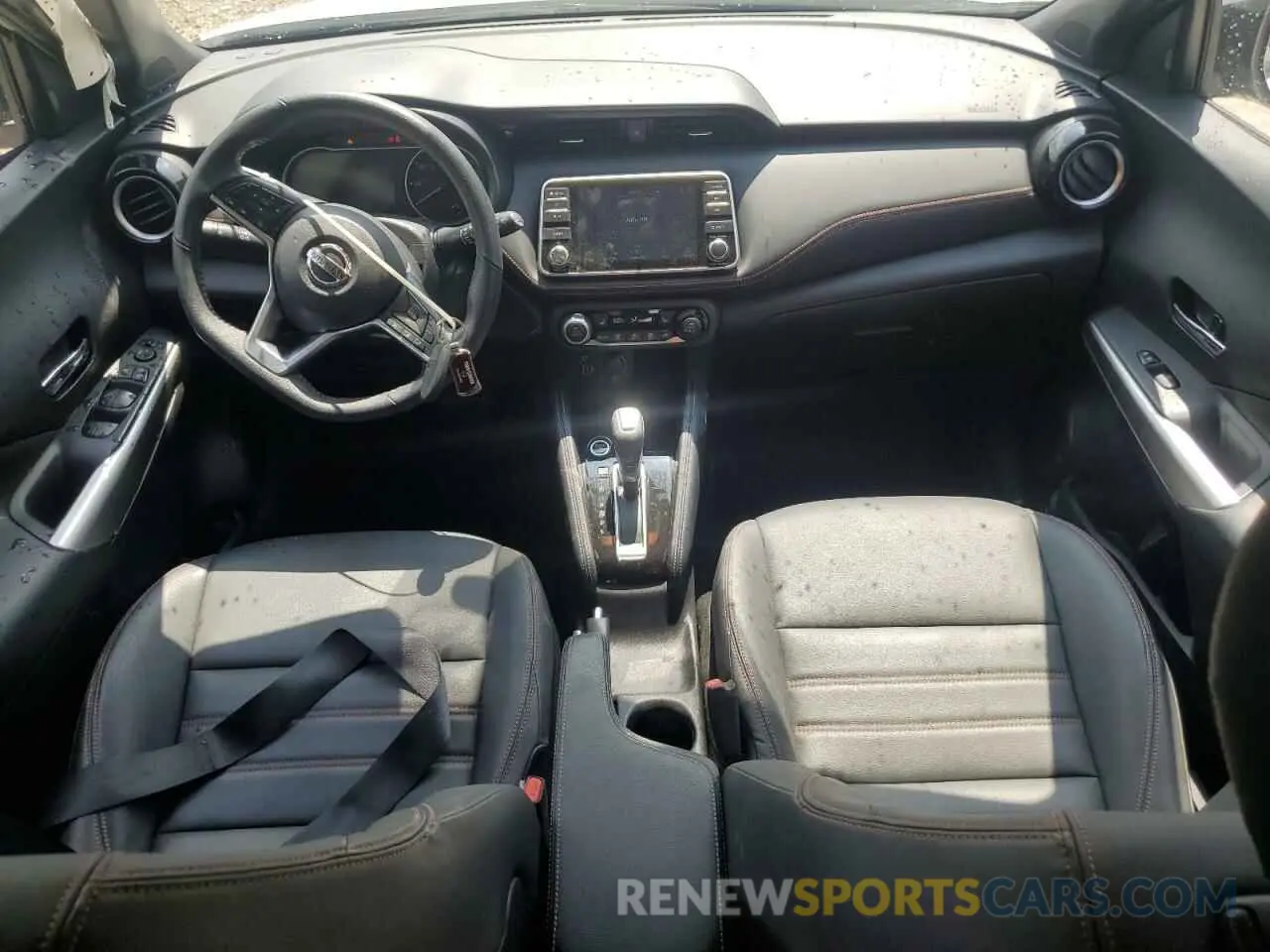 8 fotografías del automóvil dañado 3N1CP5DV3LL551626 NISSAN KICKS 2020