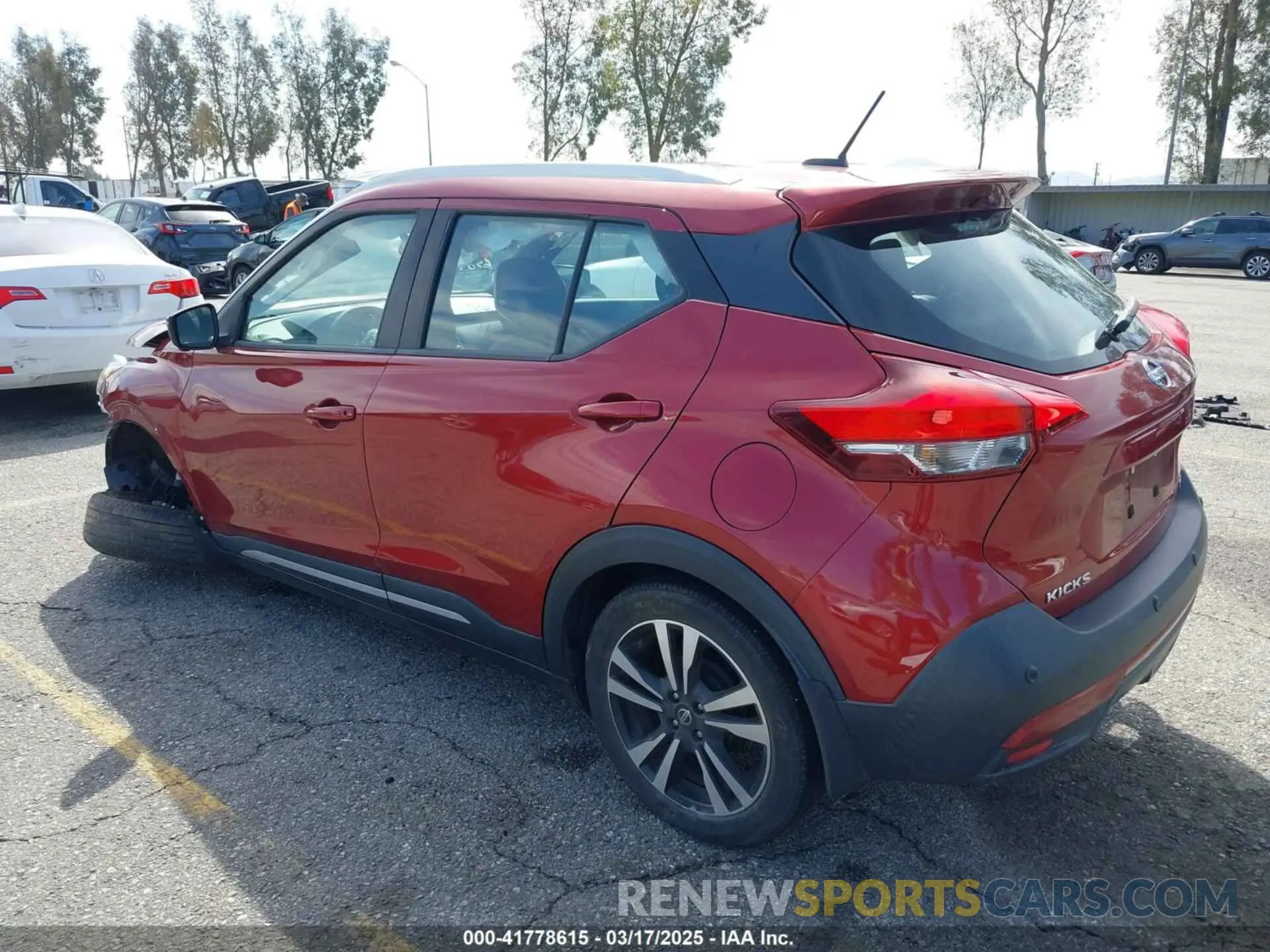 3 fotografías del automóvil dañado 3N1CP5DV5LL536903 NISSAN KICKS 2020
