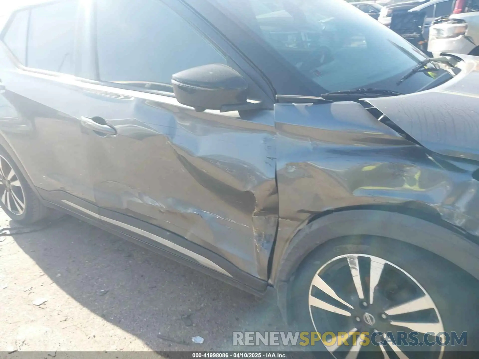 6 fotografías del automóvil dañado 3N1CP5DV6LL543732 NISSAN KICKS 2020
