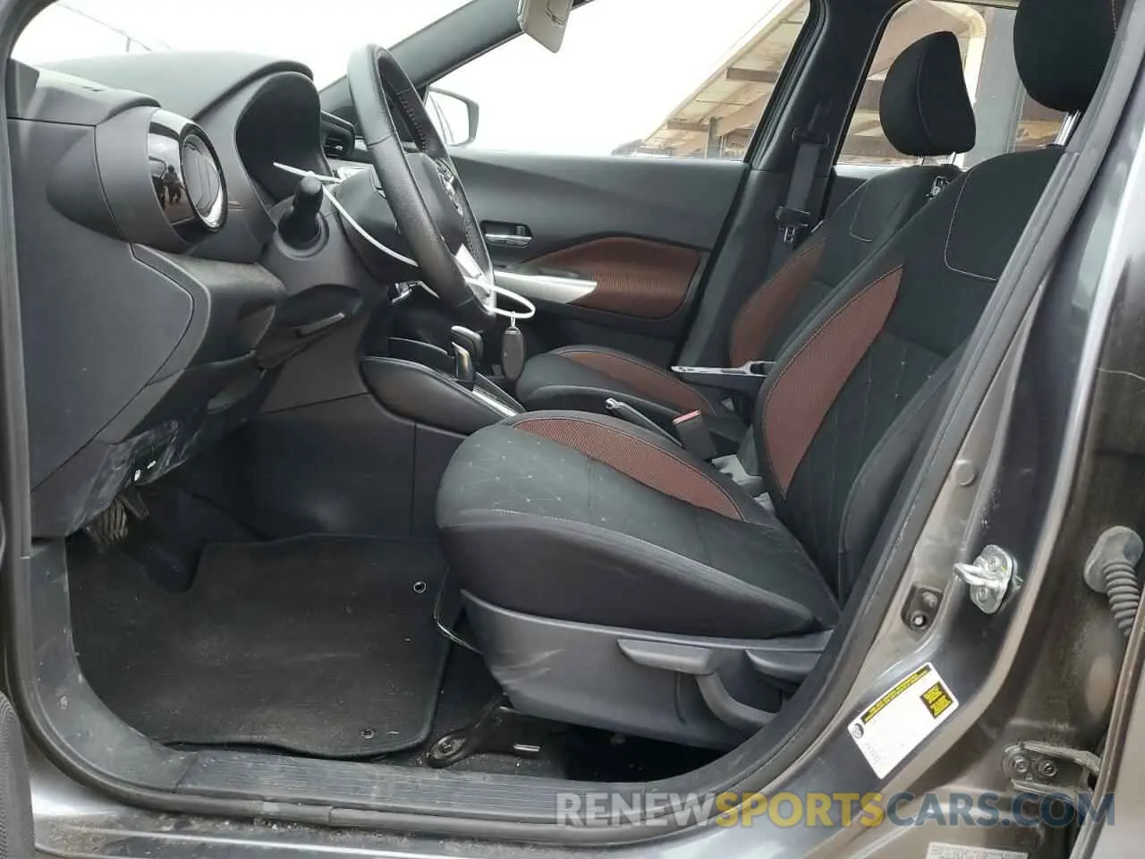 7 fotografías del automóvil dañado 3N1CP5DV6LL561860 NISSAN KICKS 2020