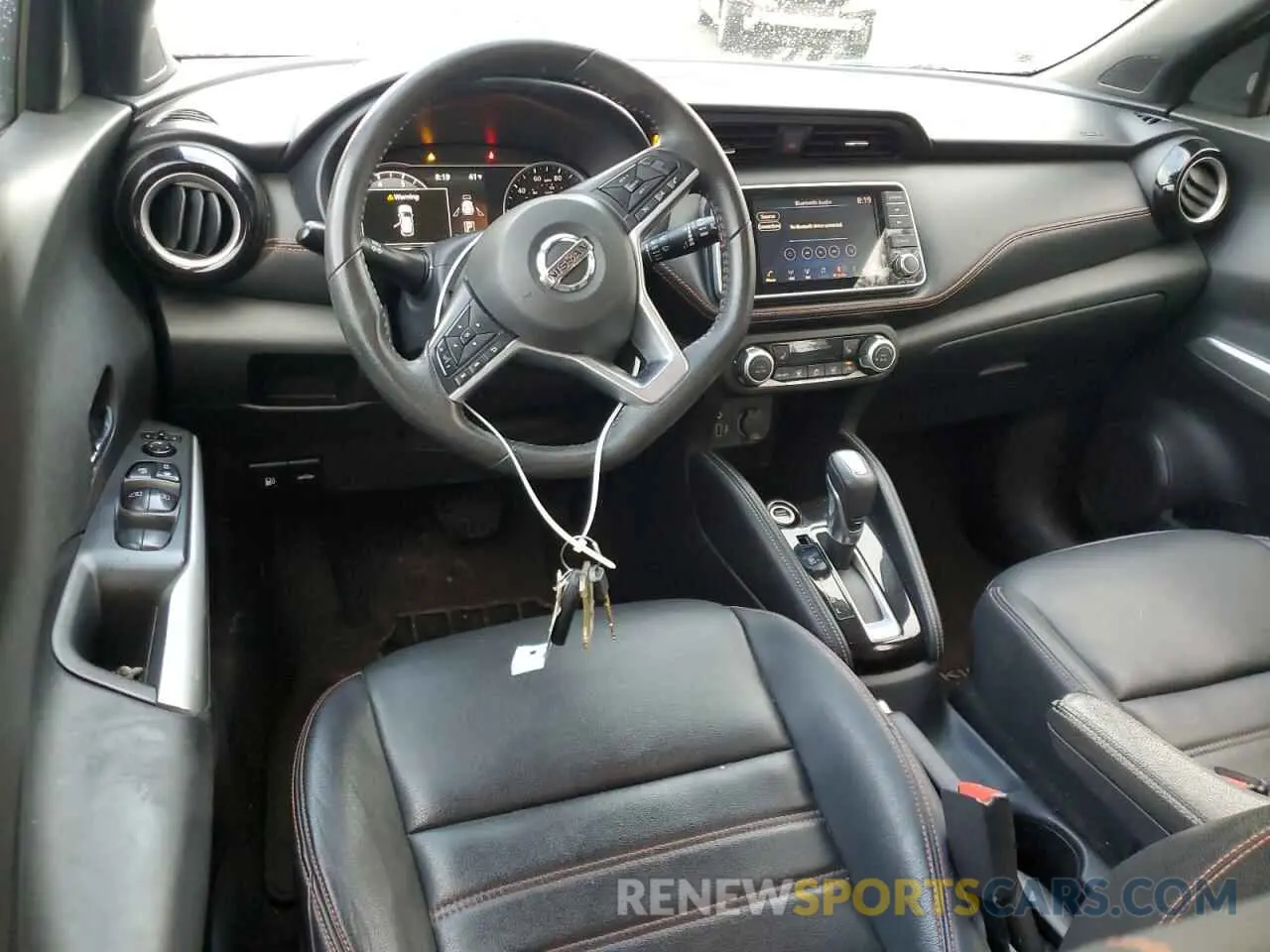 8 fotografías del automóvil dañado 3N1CP5DV7LL531959 NISSAN KICKS 2020