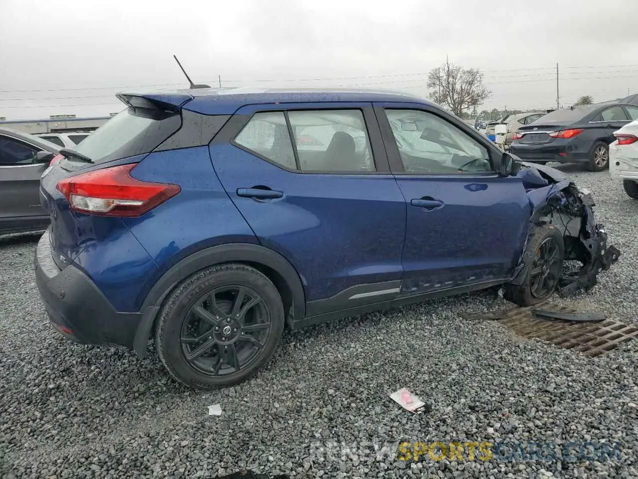 3 fotografías del automóvil dañado 3N1CP5DV7LL576934 NISSAN KICKS 2020