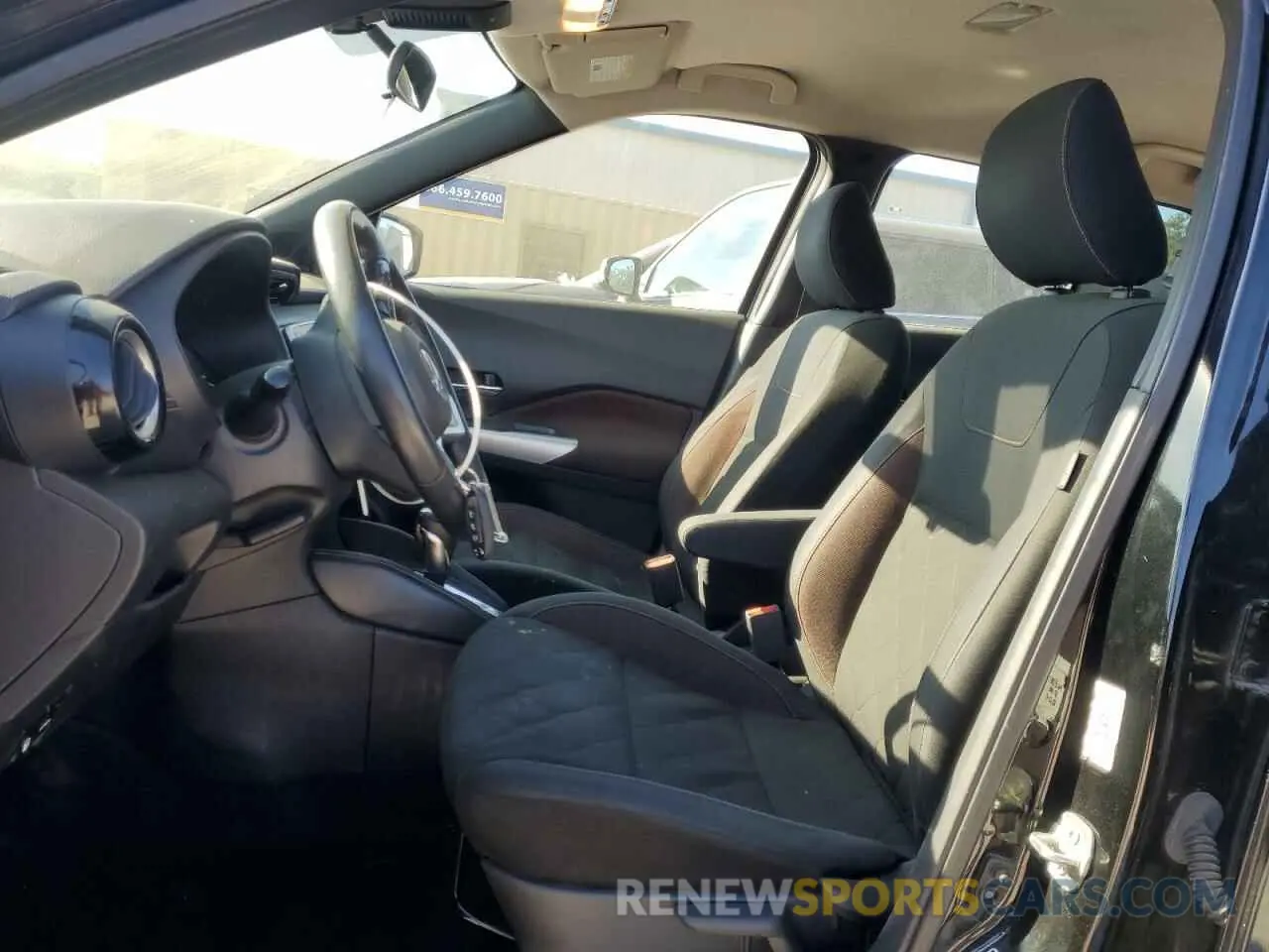 7 fotografías del automóvil dañado 3N1CP5DV9LL486488 NISSAN KICKS 2020
