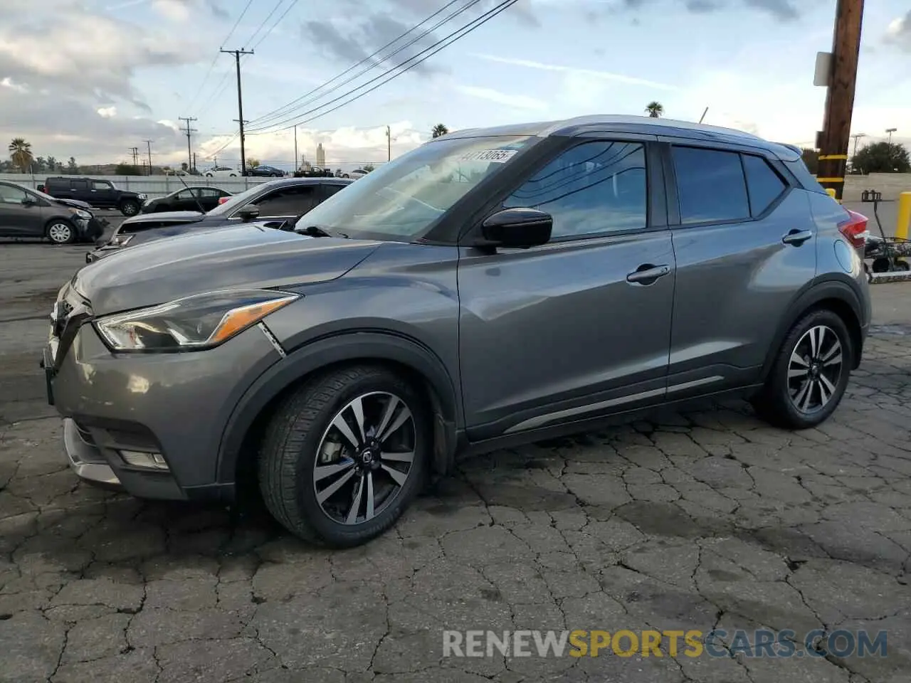 1 fotografías del automóvil dañado 3N1CP5DVXLL503945 NISSAN KICKS 2020
