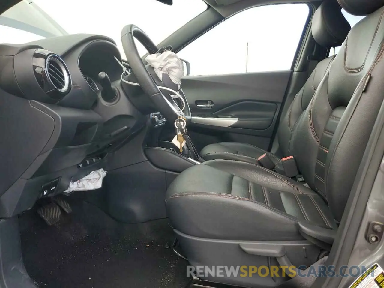 7 fotografías del automóvil dañado 3N1CP5DVXLL503945 NISSAN KICKS 2020