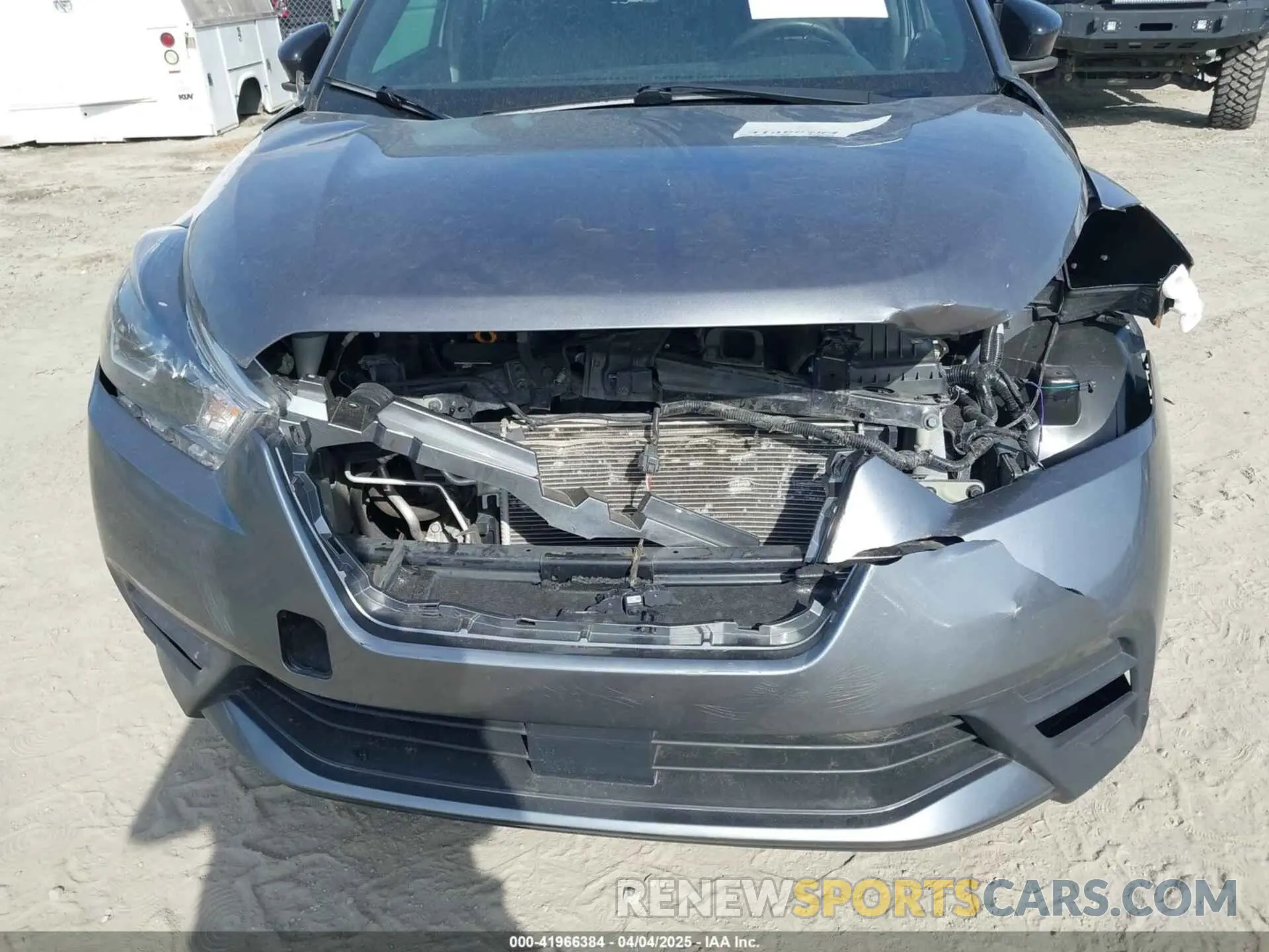 6 fotografías del automóvil dañado 3N1CP5DVXLL519627 NISSAN KICKS 2020