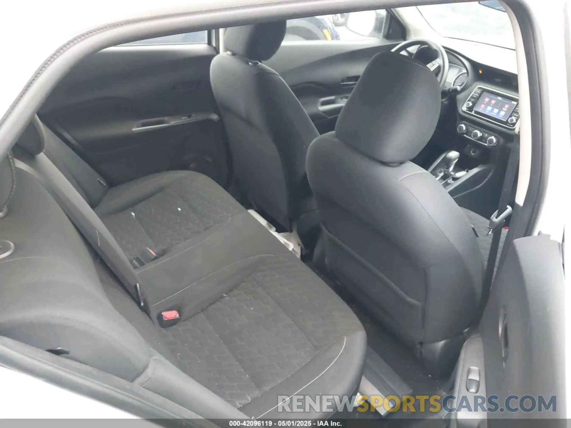 8 fotografías del automóvil dañado 3N1CP5BV0ML481300 NISSAN KICKS 2021