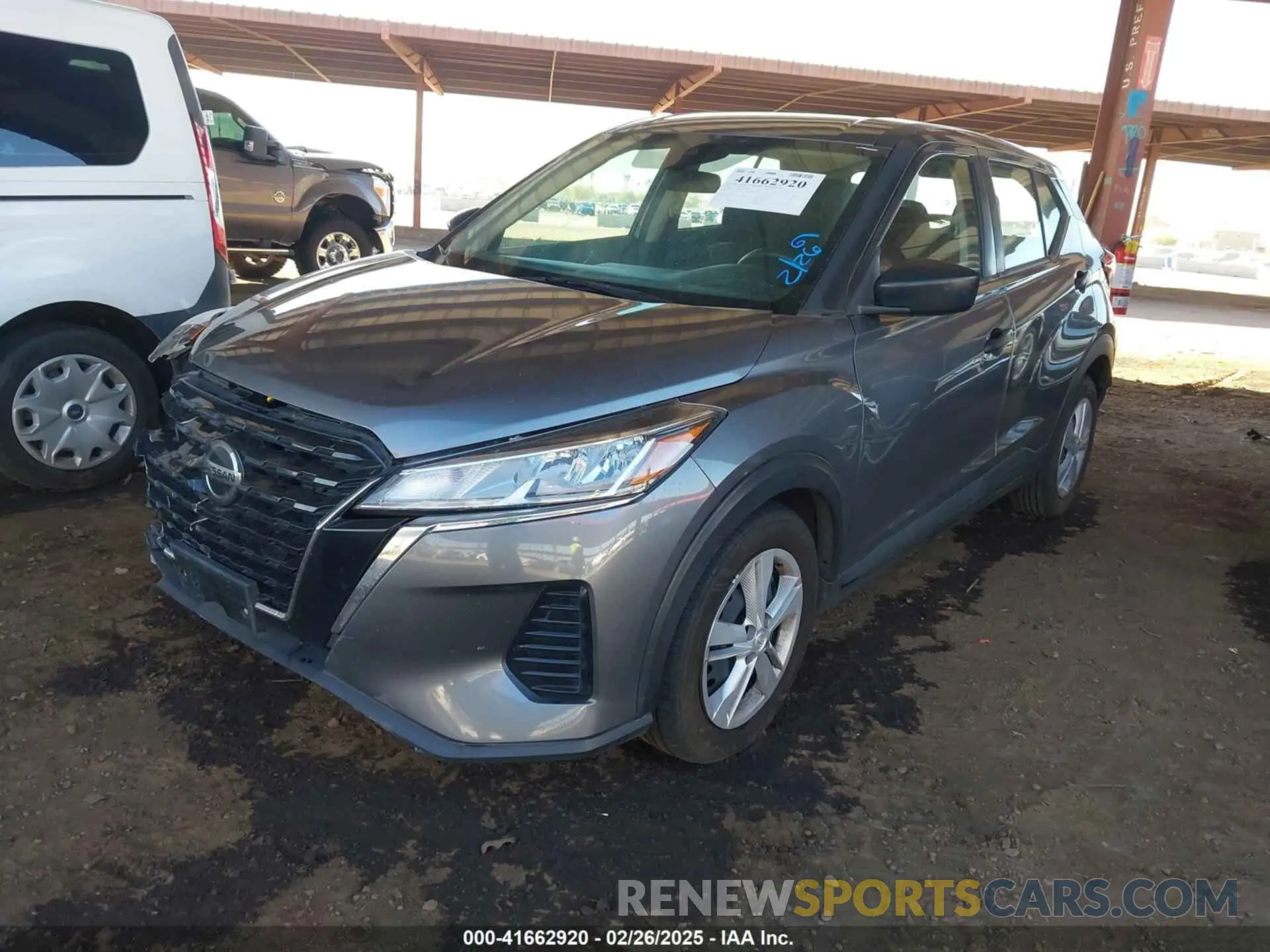 2 fotografías del automóvil dañado 3N1CP5BV0ML488506 NISSAN KICKS 2021