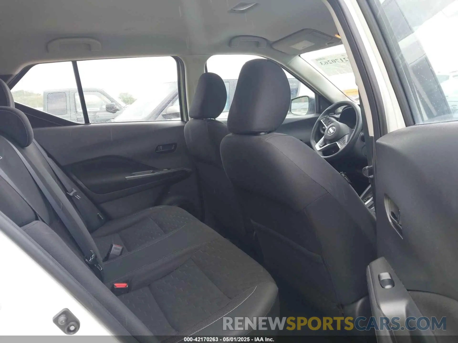 8 fotografías del automóvil dañado 3N1CP5BV0ML524517 NISSAN KICKS 2021