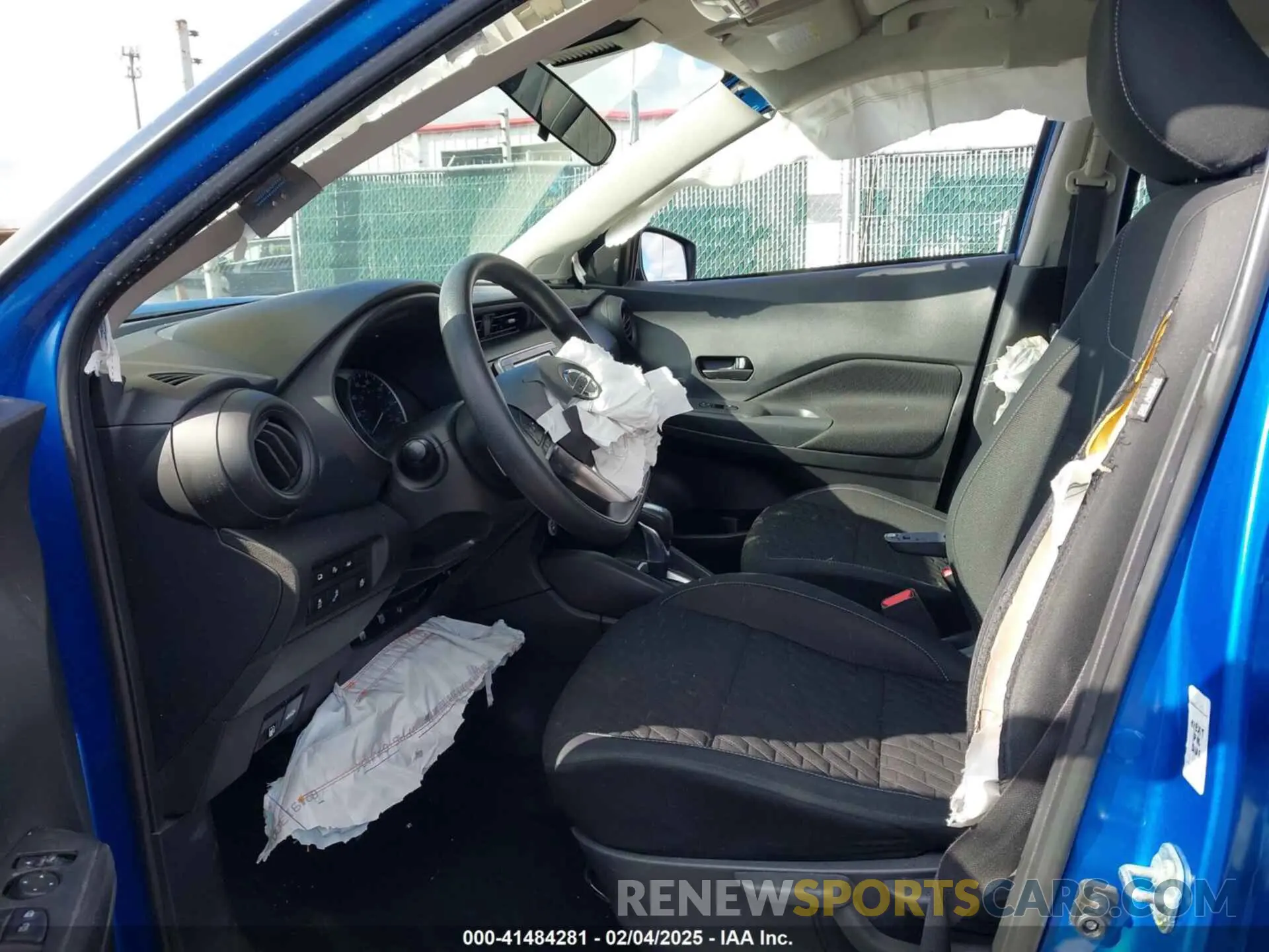 5 fotografías del automóvil dañado 3N1CP5BV1ML490779 NISSAN KICKS 2021