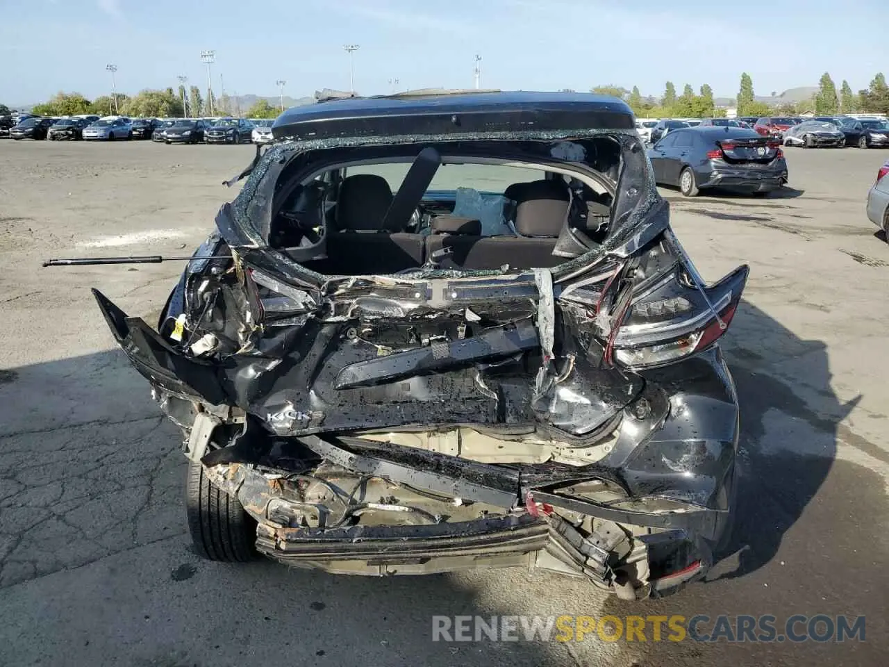 6 fotografías del automóvil dañado 3N1CP5BV1ML520234 NISSAN KICKS 2021