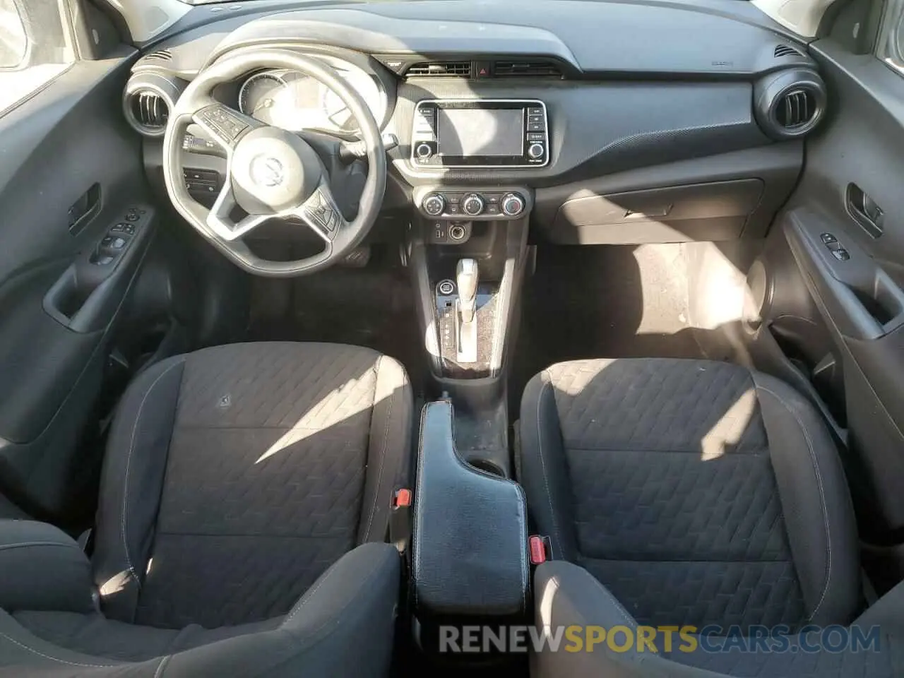 8 fotografías del automóvil dañado 3N1CP5BV1ML520234 NISSAN KICKS 2021