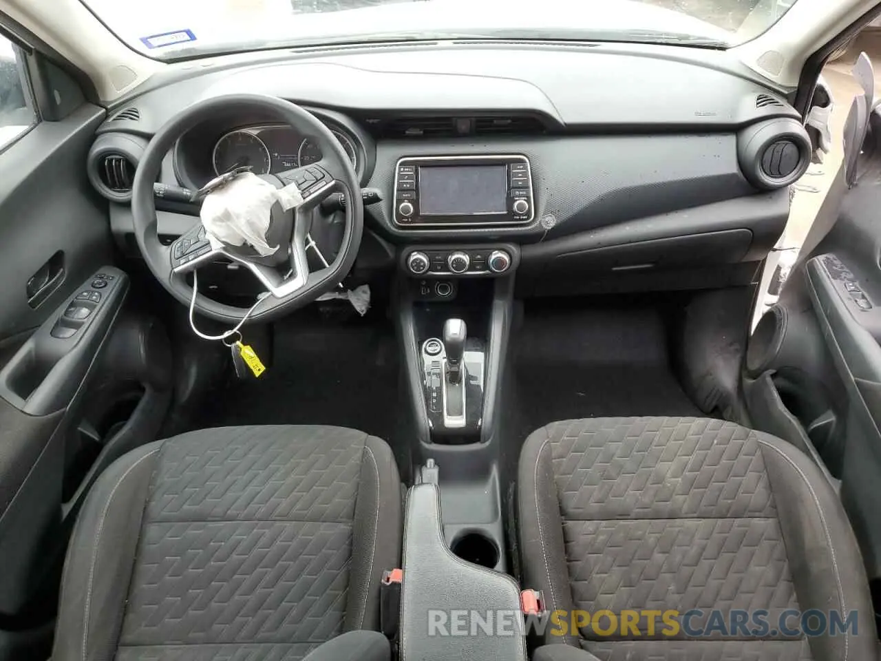 8 fotografías del automóvil dañado 3N1CP5BV1ML525966 NISSAN KICKS 2021