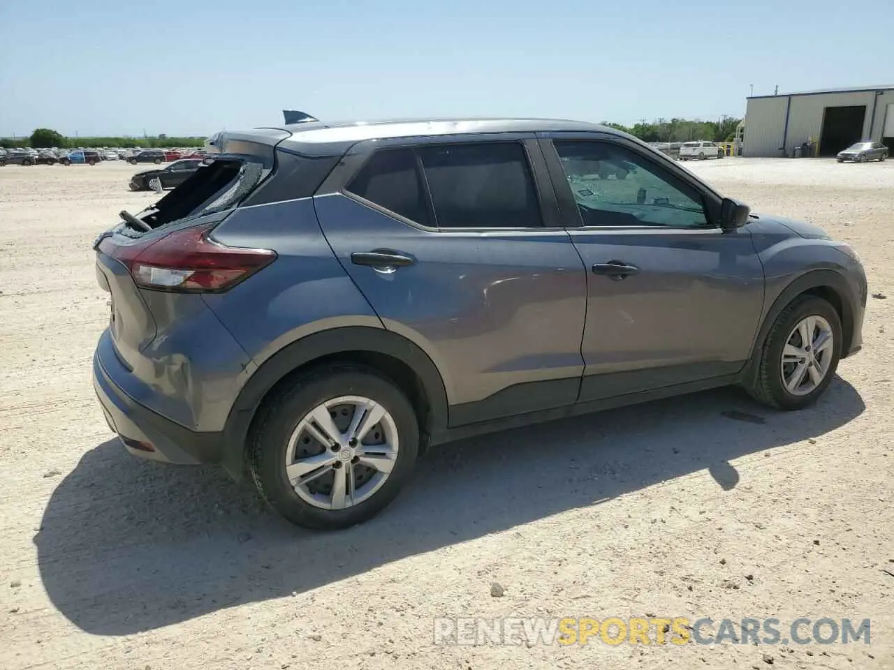 3 fotografías del automóvil dañado 3N1CP5BV1ML526616 NISSAN KICKS 2021