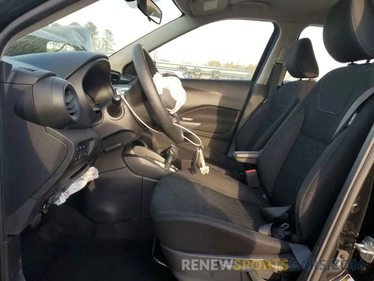 7 fotografías del automóvil dañado 3N1CP5BV2ML471898 NISSAN KICKS 2021