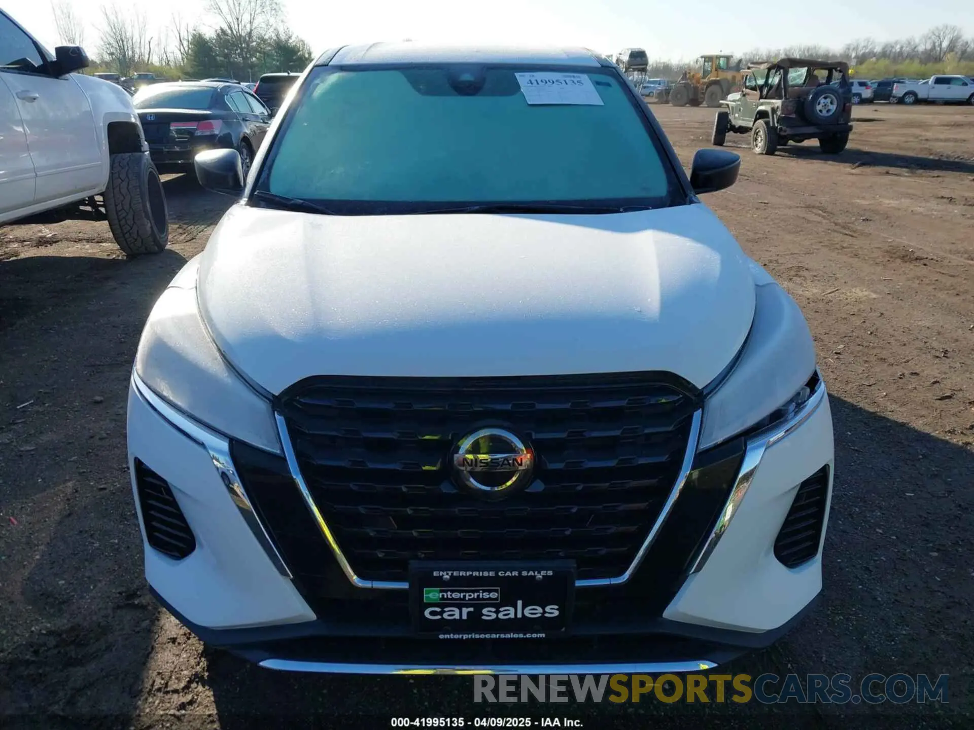 12 fotografías del automóvil dañado 3N1CP5BV2ML483629 NISSAN KICKS 2021