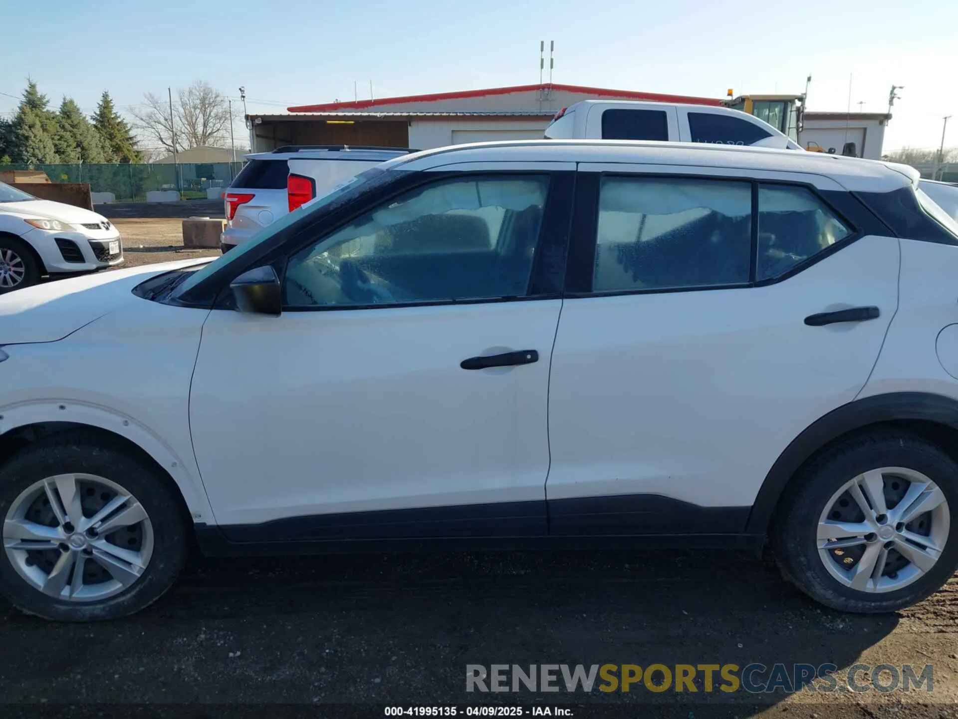14 fotografías del automóvil dañado 3N1CP5BV2ML483629 NISSAN KICKS 2021