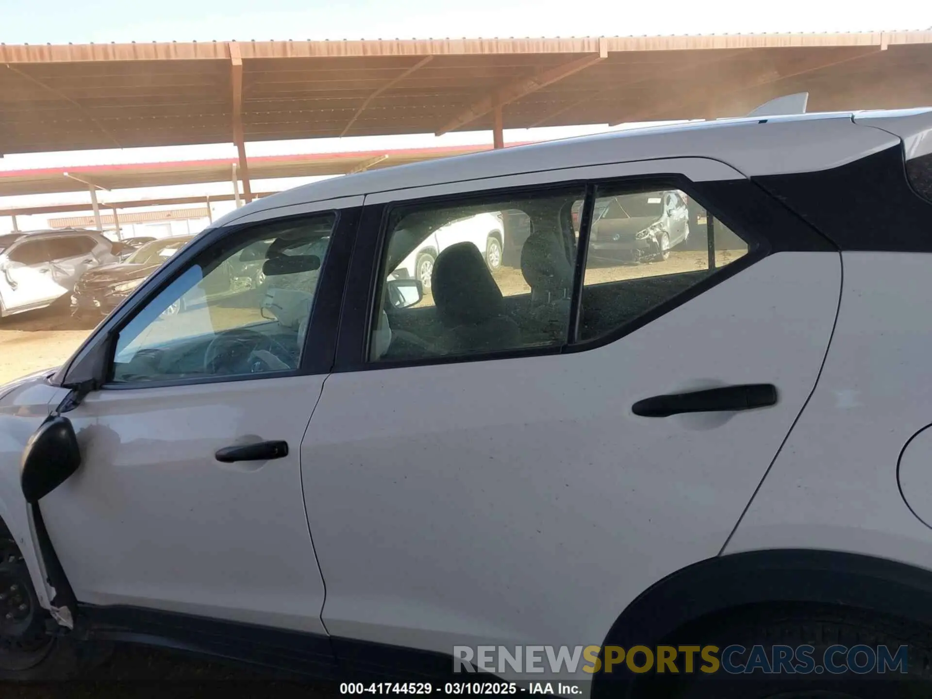15 fotografías del automóvil dañado 3N1CP5BV2ML504365 NISSAN KICKS 2021