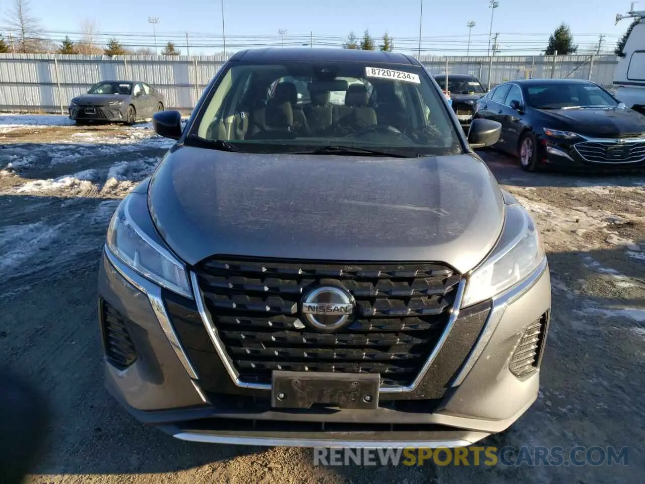 5 fotografías del automóvil dañado 3N1CP5BV3ML524088 NISSAN KICKS 2021