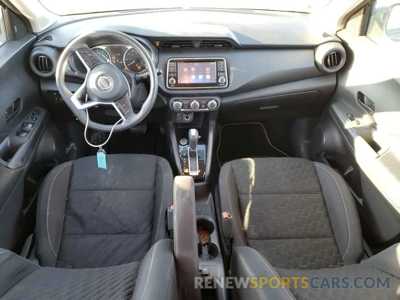 8 fotografías del automóvil dañado 3N1CP5BV3ML524088 NISSAN KICKS 2021