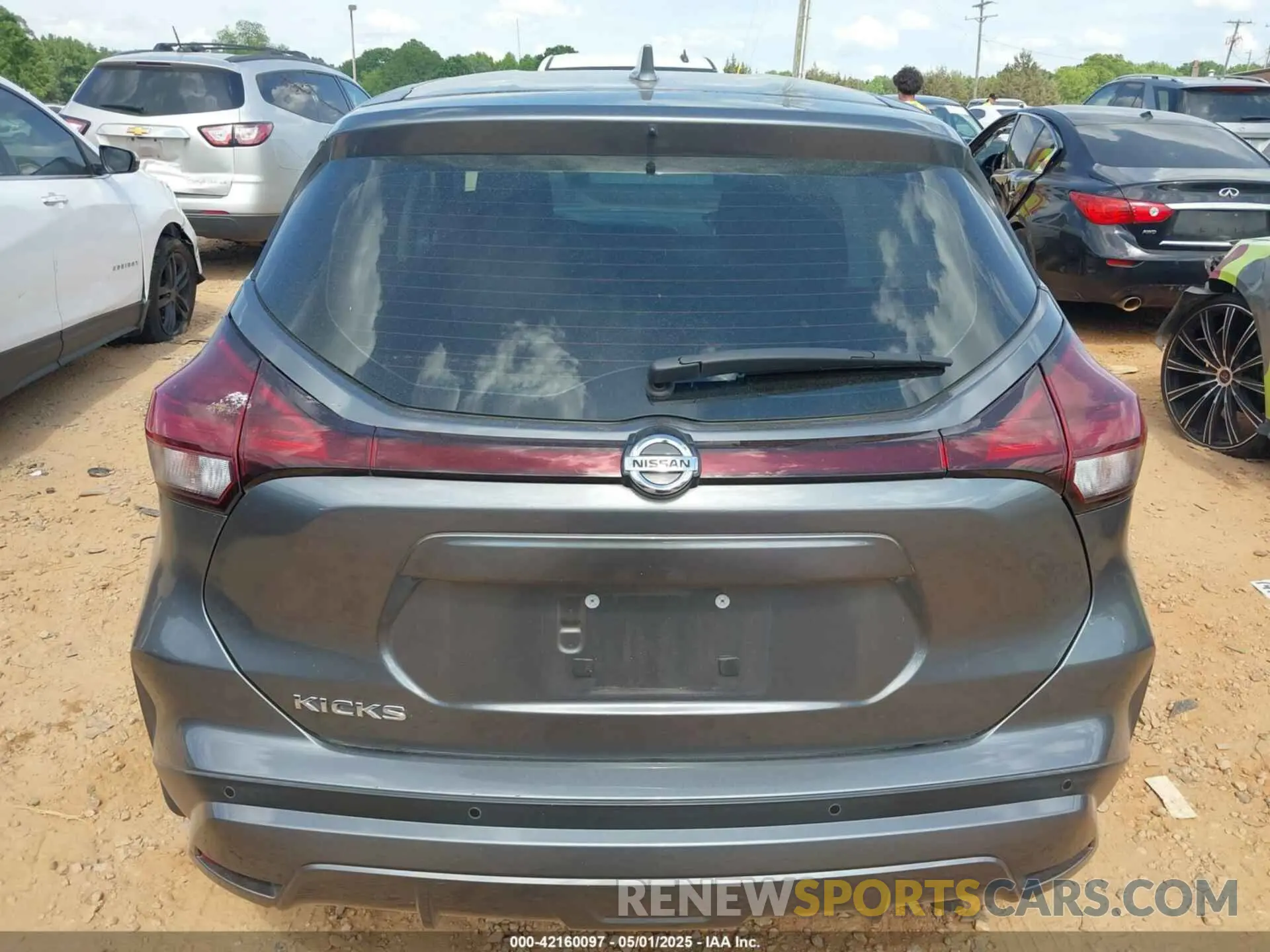 16 fotografías del automóvil dañado 3N1CP5BV3ML537164 NISSAN KICKS 2021