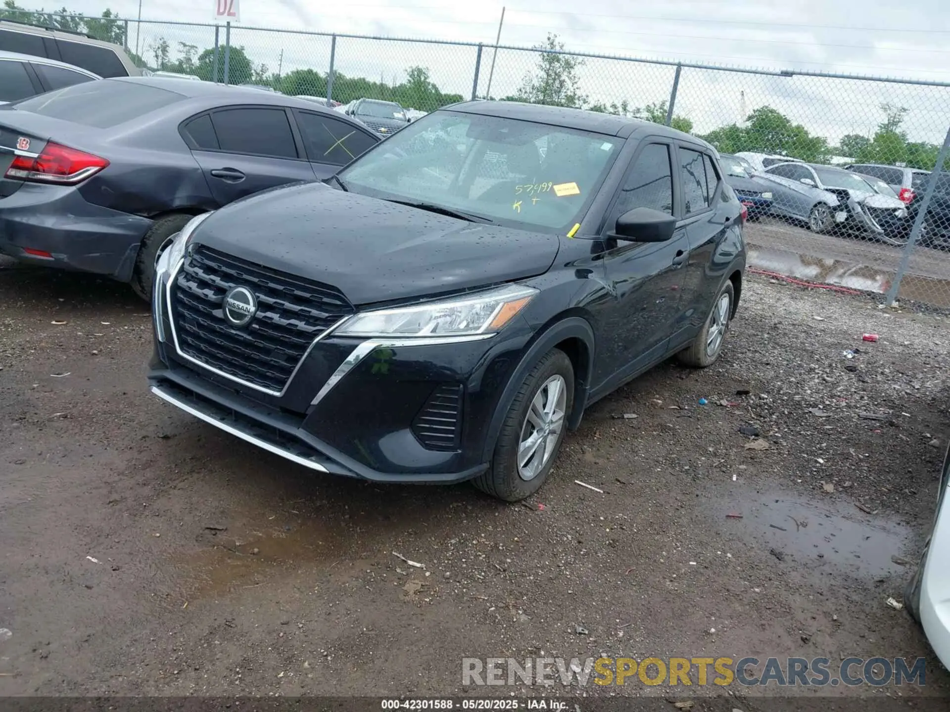 2 fotografías del automóvil dañado 3N1CP5BV3ML545782 NISSAN KICKS 2021
