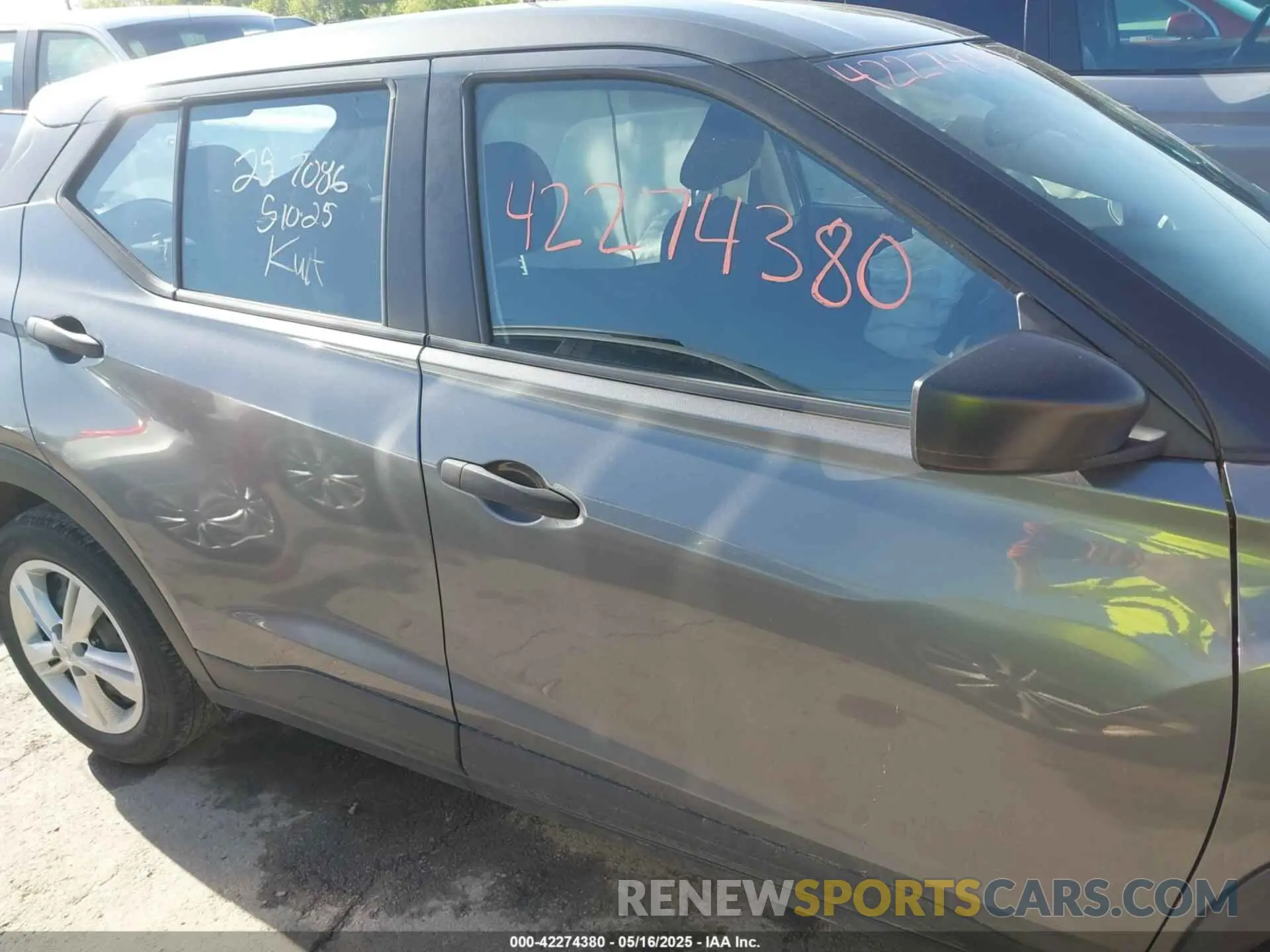 13 fotografías del automóvil dañado 3N1CP5BV3ML551937 NISSAN KICKS 2021