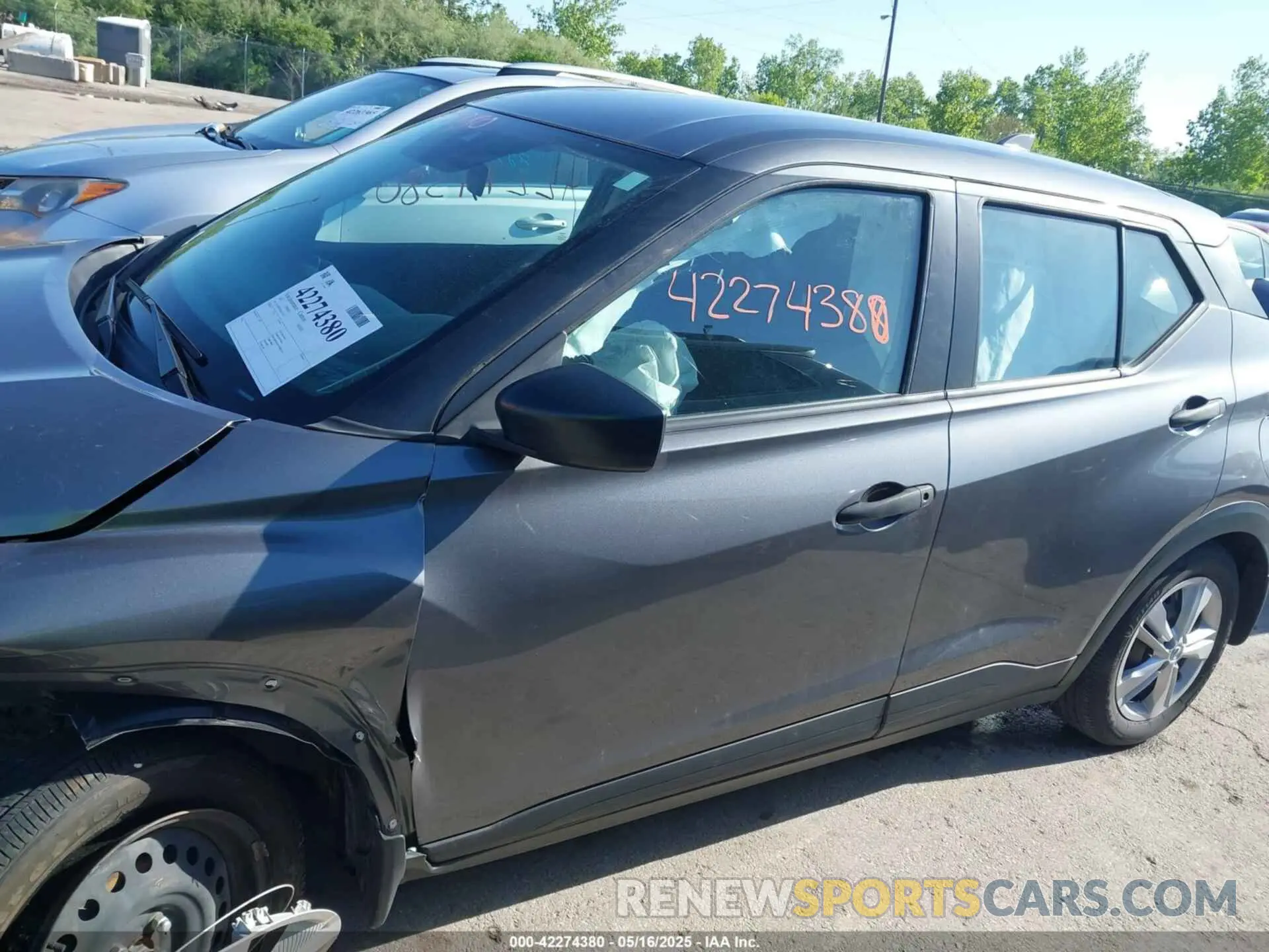 14 fotografías del automóvil dañado 3N1CP5BV3ML551937 NISSAN KICKS 2021