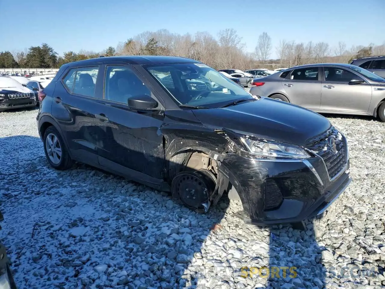 4 fotografías del automóvil dañado 3N1CP5BV4ML470896 NISSAN KICKS 2021