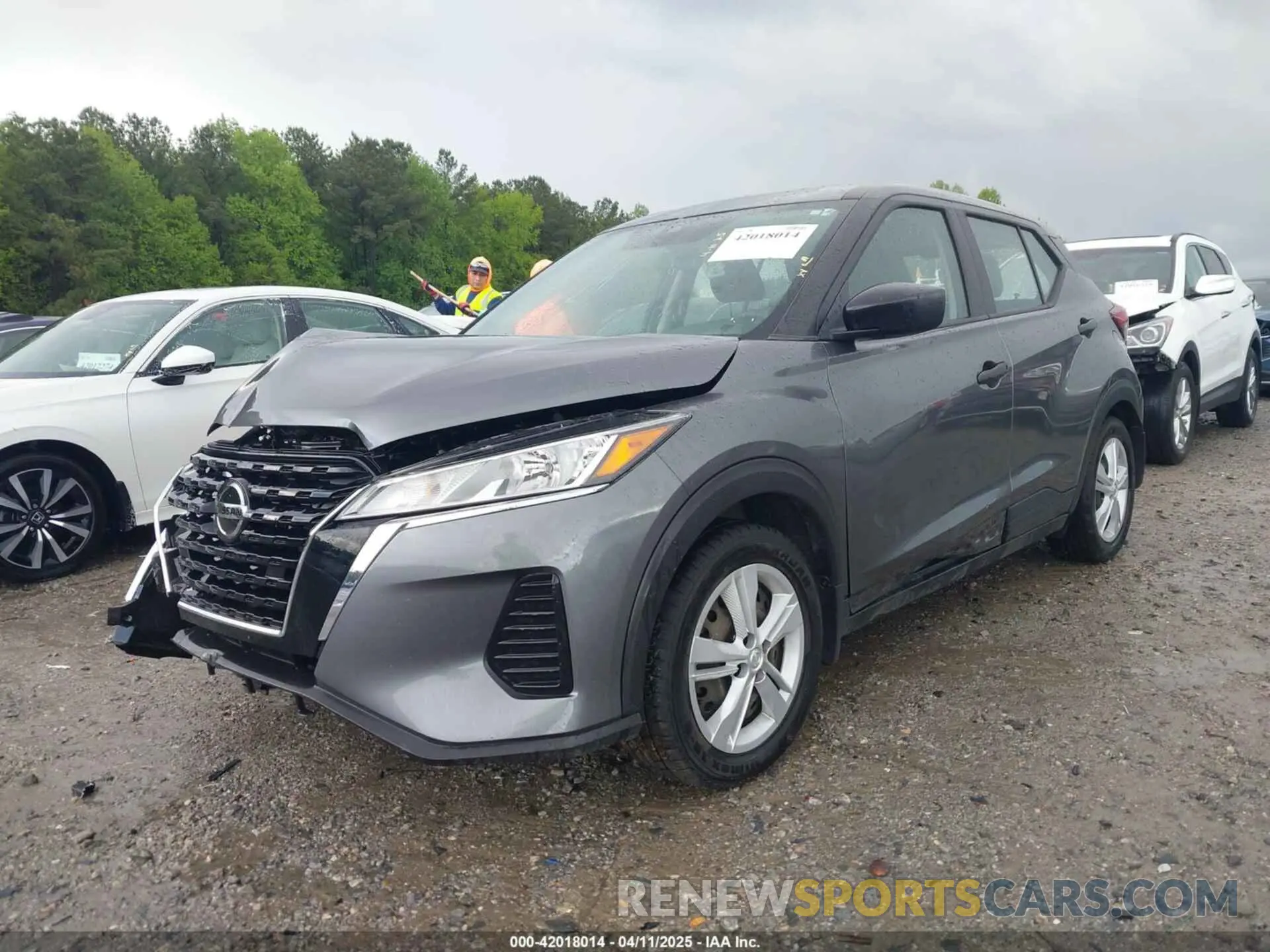 2 fotografías del automóvil dañado 3N1CP5BV4ML508255 NISSAN KICKS 2021