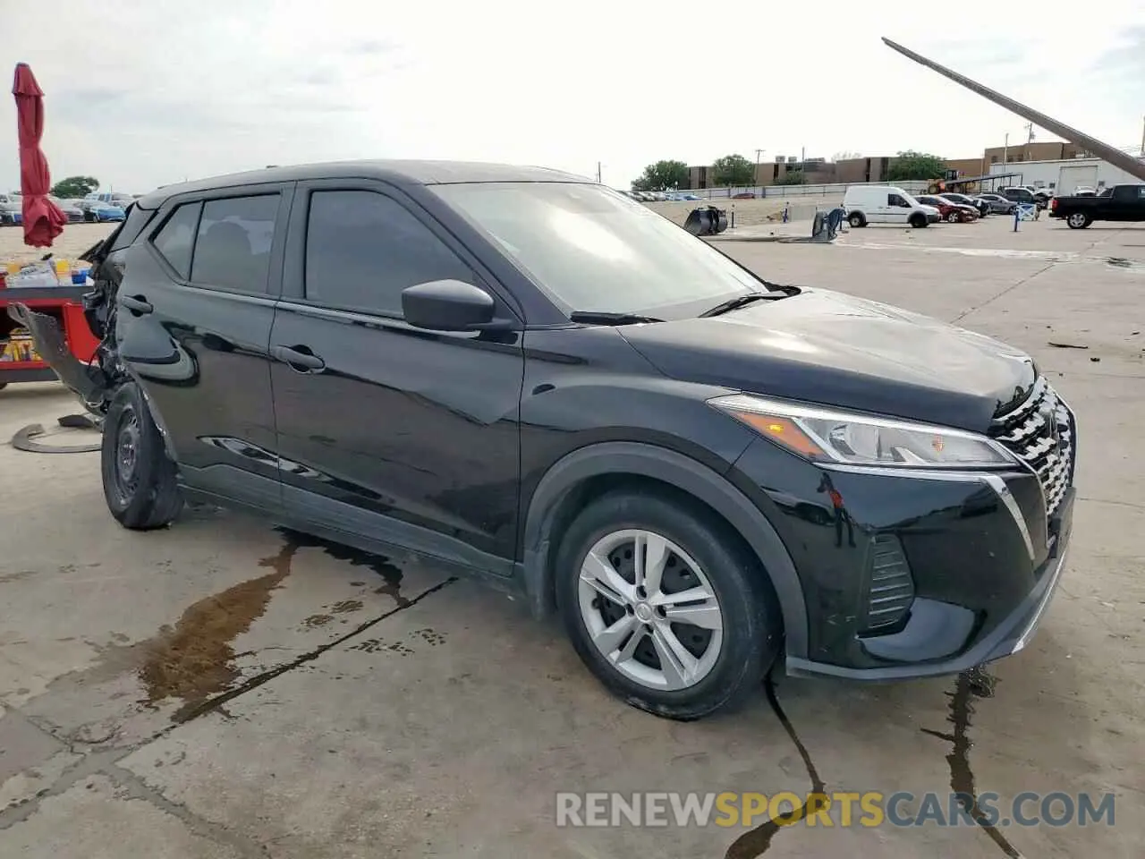 4 fotografías del automóvil dañado 3N1CP5BV4ML516159 NISSAN KICKS 2021