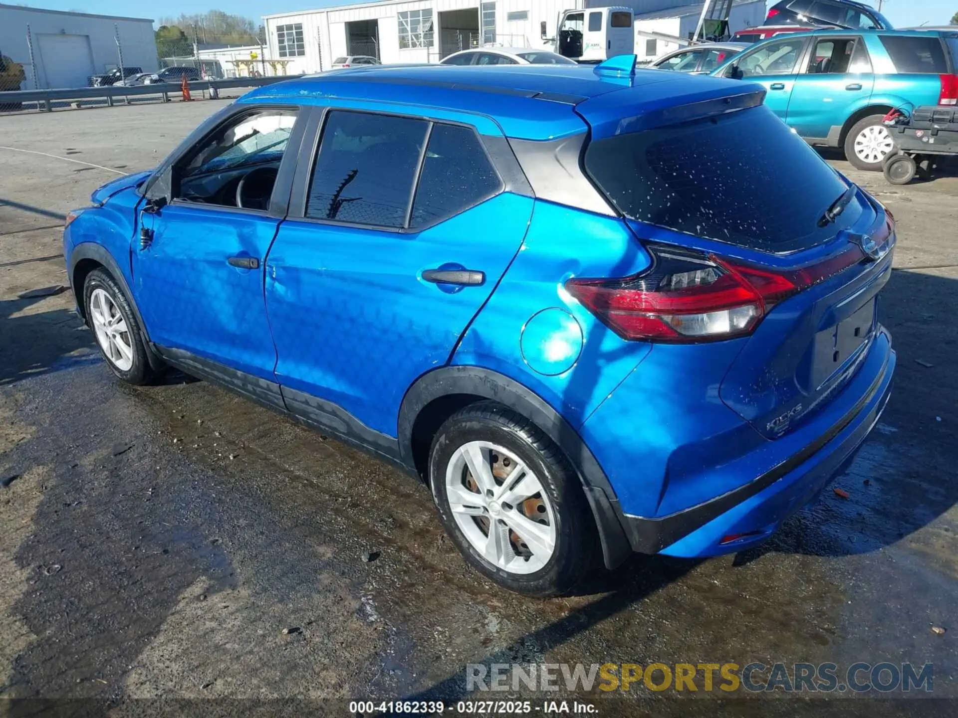 3 fotografías del automóvil dañado 3N1CP5BV4ML560534 NISSAN KICKS 2021