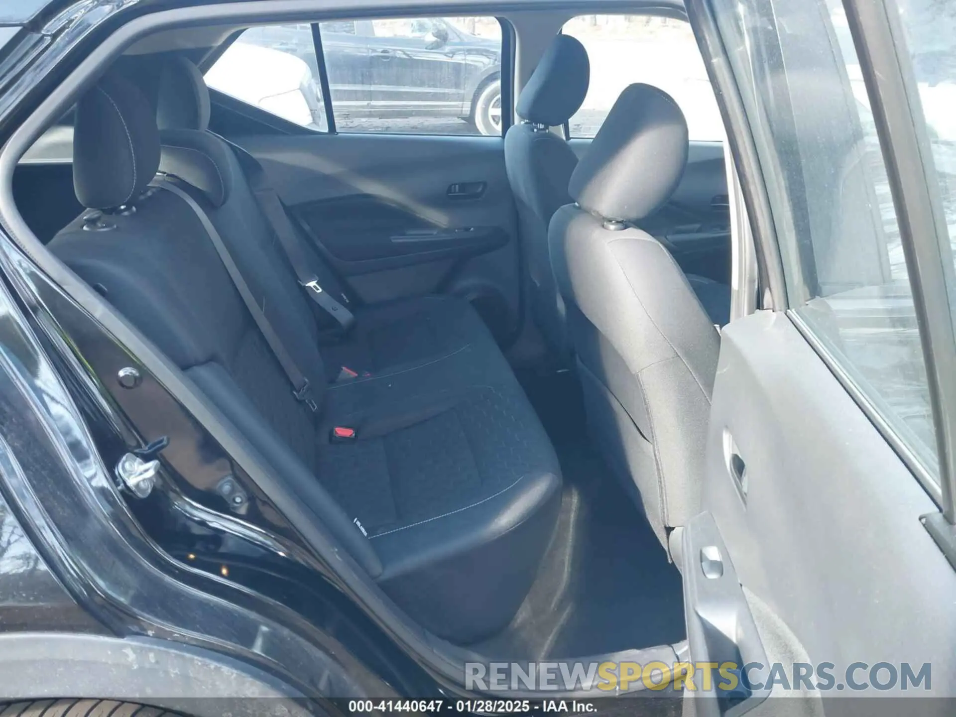 8 fotografías del automóvil dañado 3N1CP5BV5ML502089 NISSAN KICKS 2021