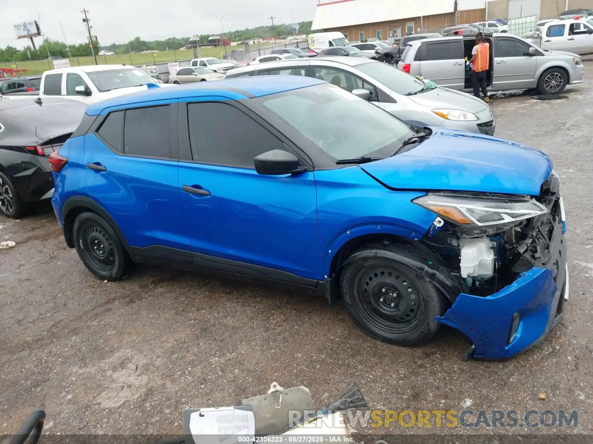 13 fotografías del automóvil dañado 3N1CP5BV5ML522035 NISSAN KICKS 2021