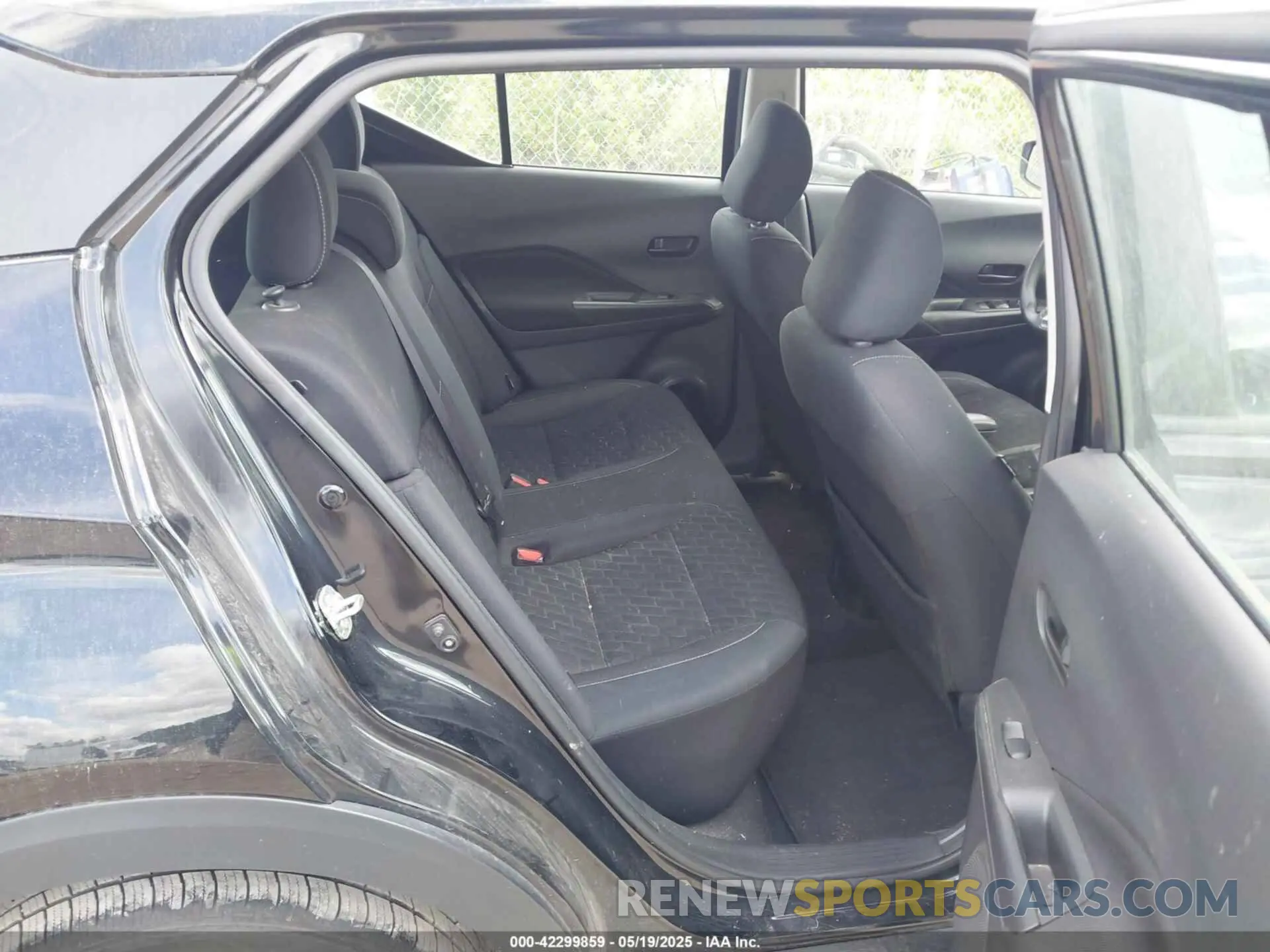 8 fotografías del automóvil dañado 3N1CP5BV5ML538039 NISSAN KICKS 2021
