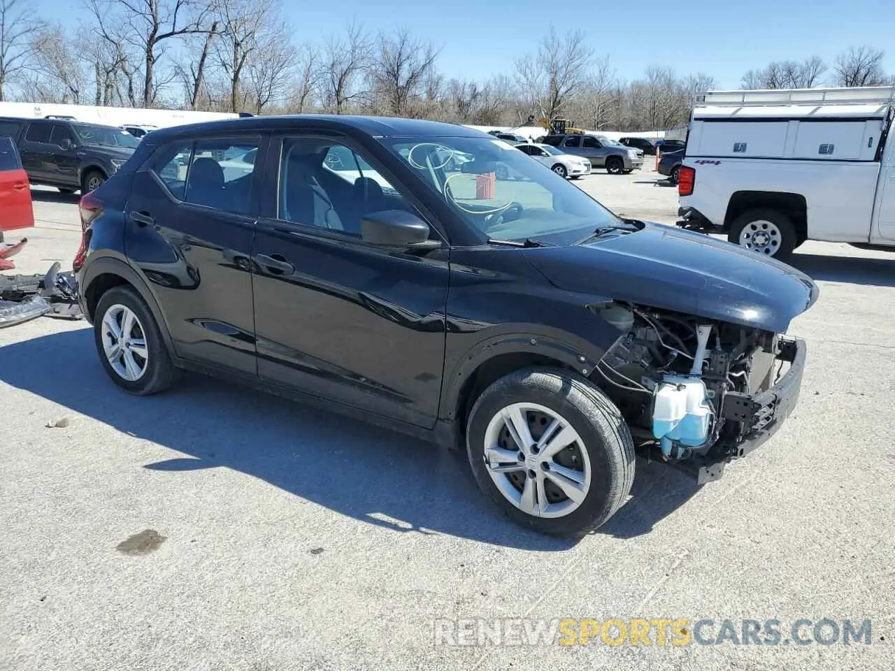 4 fotografías del automóvil dañado 3N1CP5BV6ML464470 NISSAN KICKS 2021