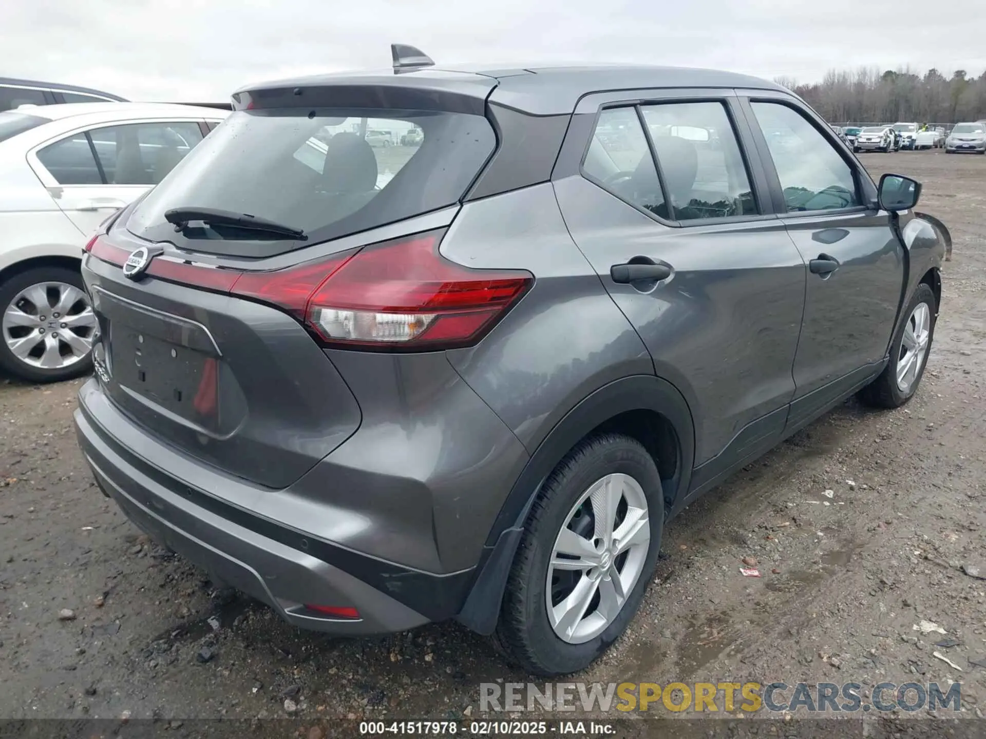 4 fotografías del automóvil dañado 3N1CP5BV6ML495640 NISSAN KICKS 2021