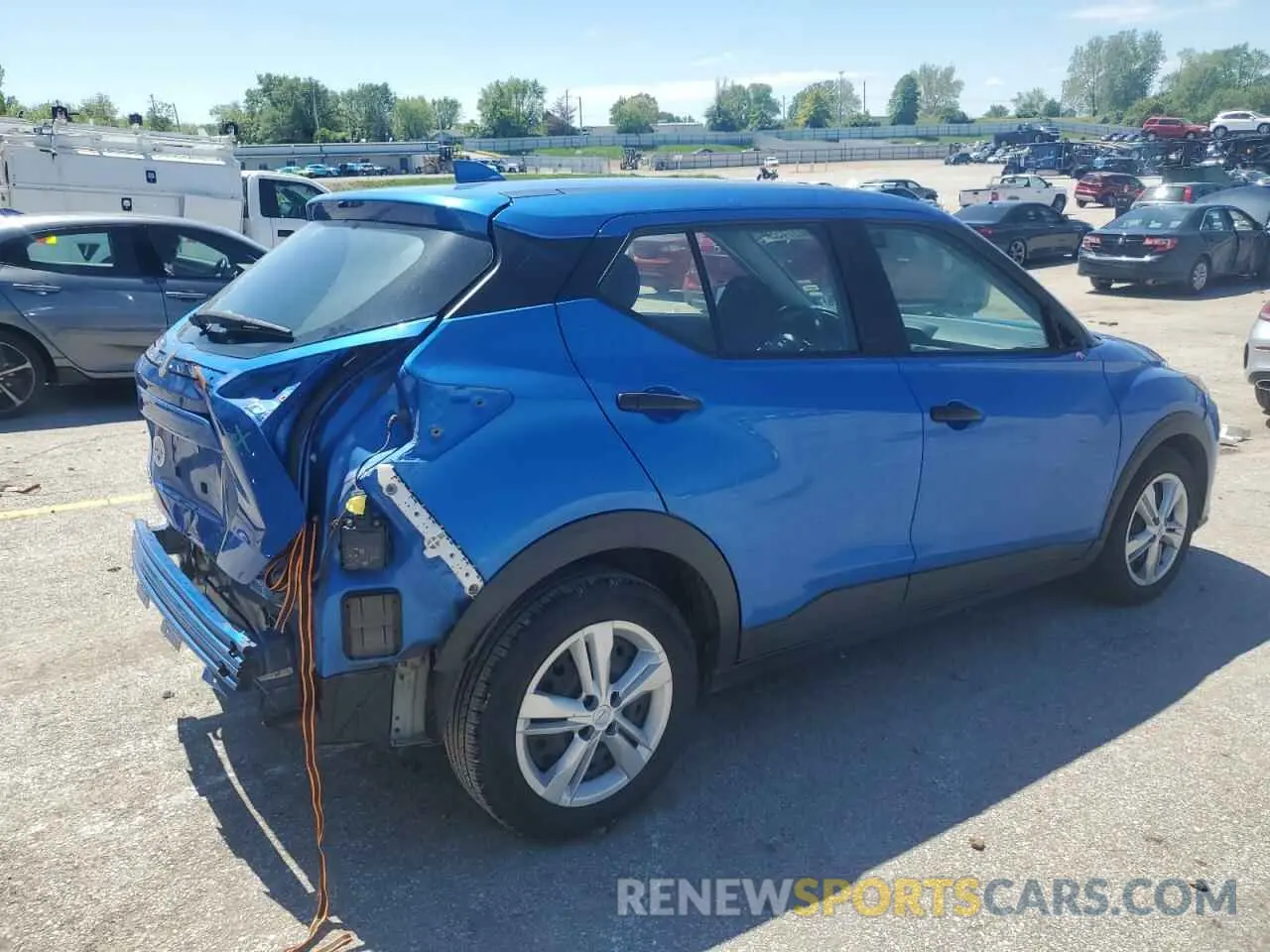 3 fotografías del automóvil dañado 3N1CP5BV6ML501520 NISSAN KICKS 2021