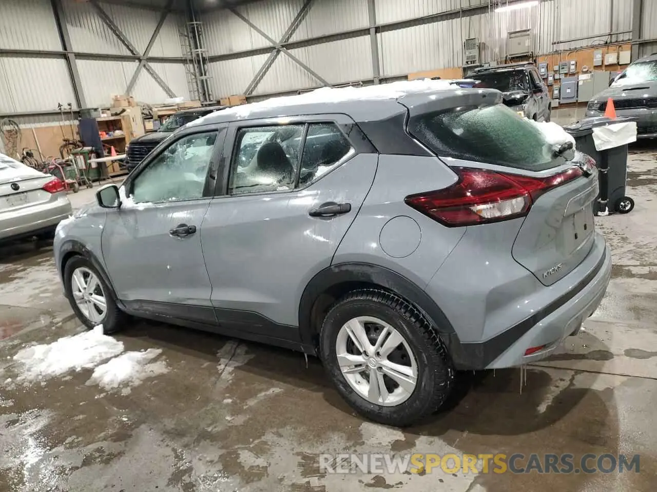 2 fotografías del automóvil dañado 3N1CP5BV6ML528491 NISSAN KICKS 2021